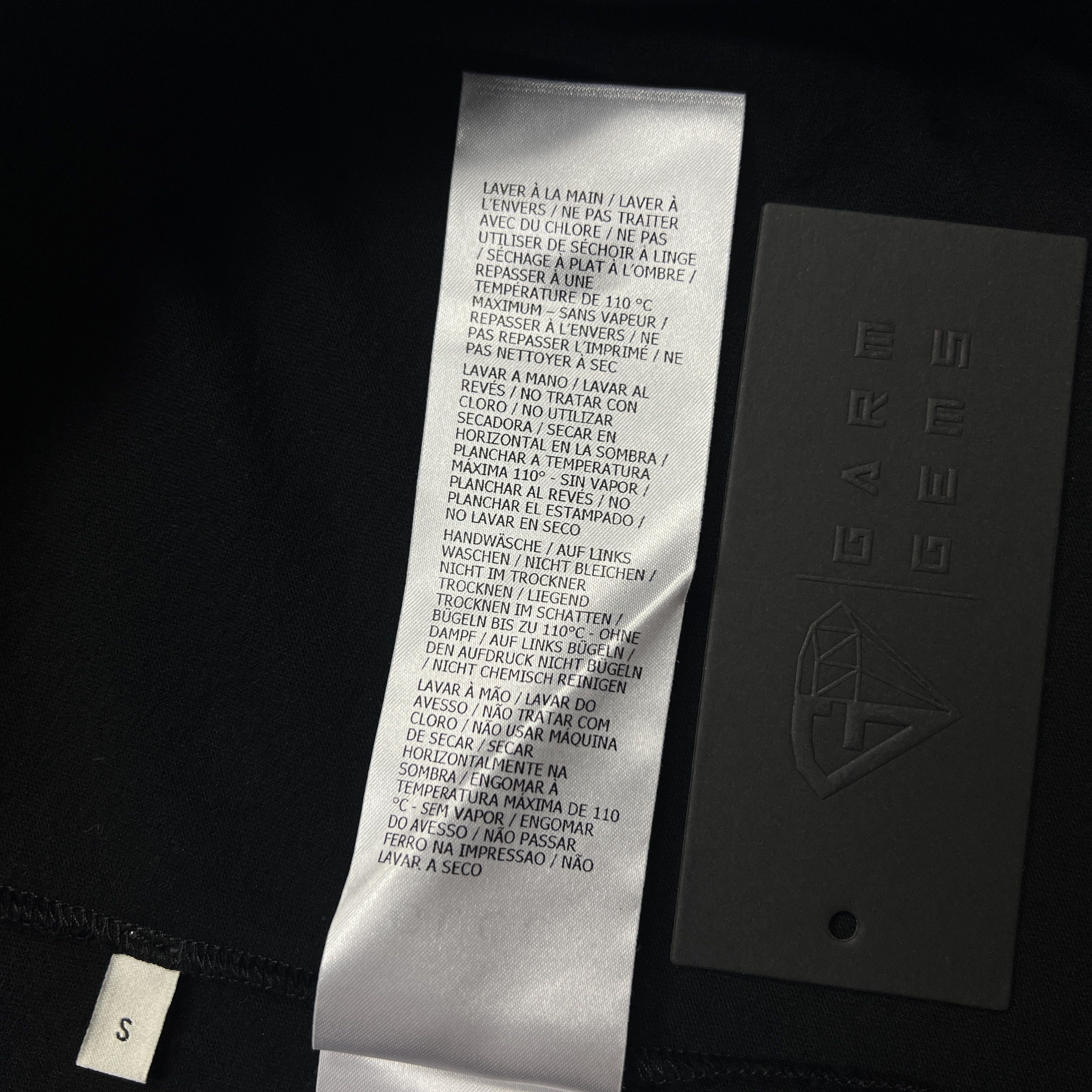 Gucci Gucci Fake Logo T-Shirt Size US S / EU 44-46 / 1 - 6 Thumbnail
