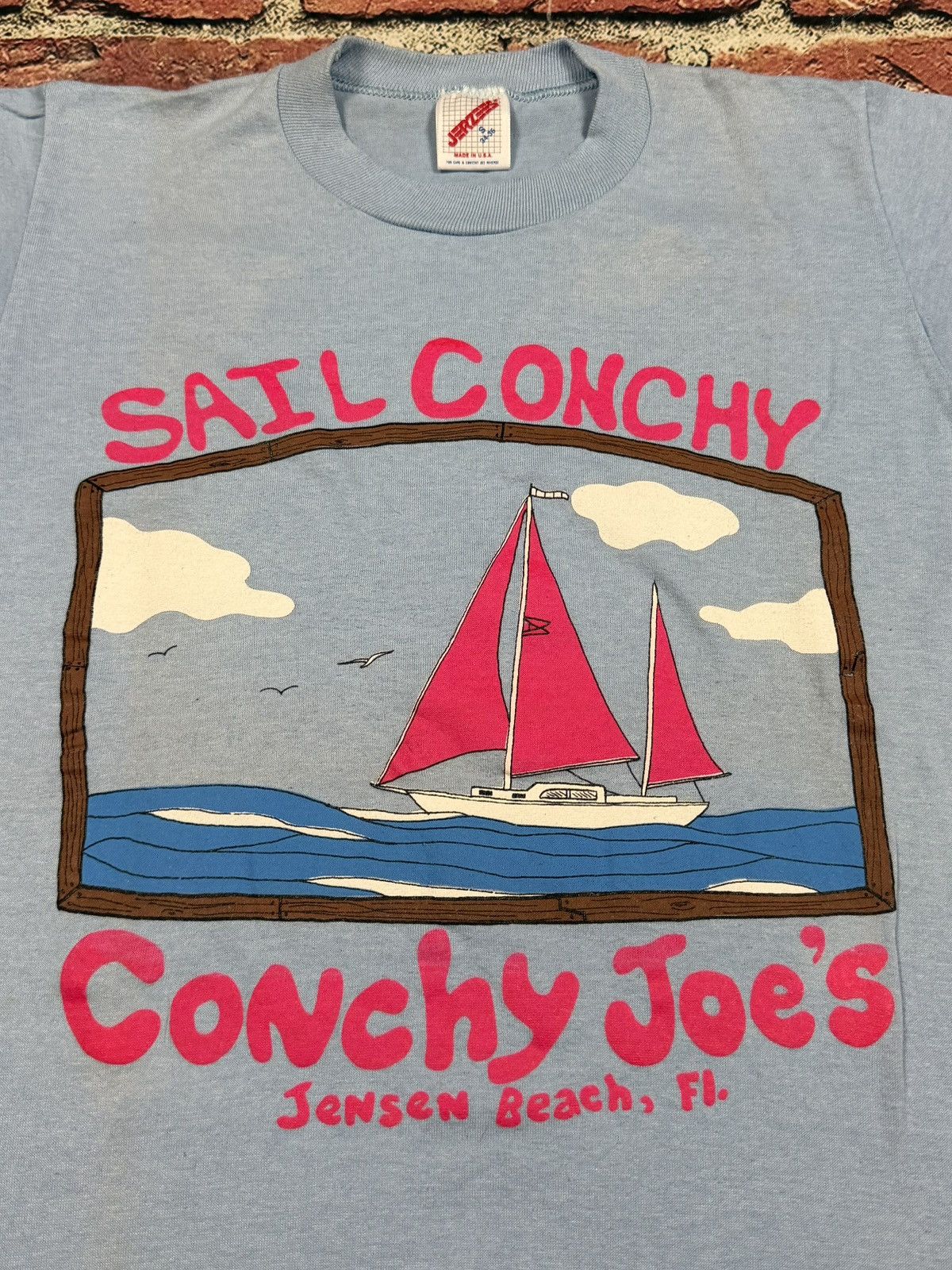 Jerzees Vintage 90s Sail Conchy Joes Jensen Beach Single Stitch Tee Size US S / EU 44-46 / 1 - 4 Thumbnail