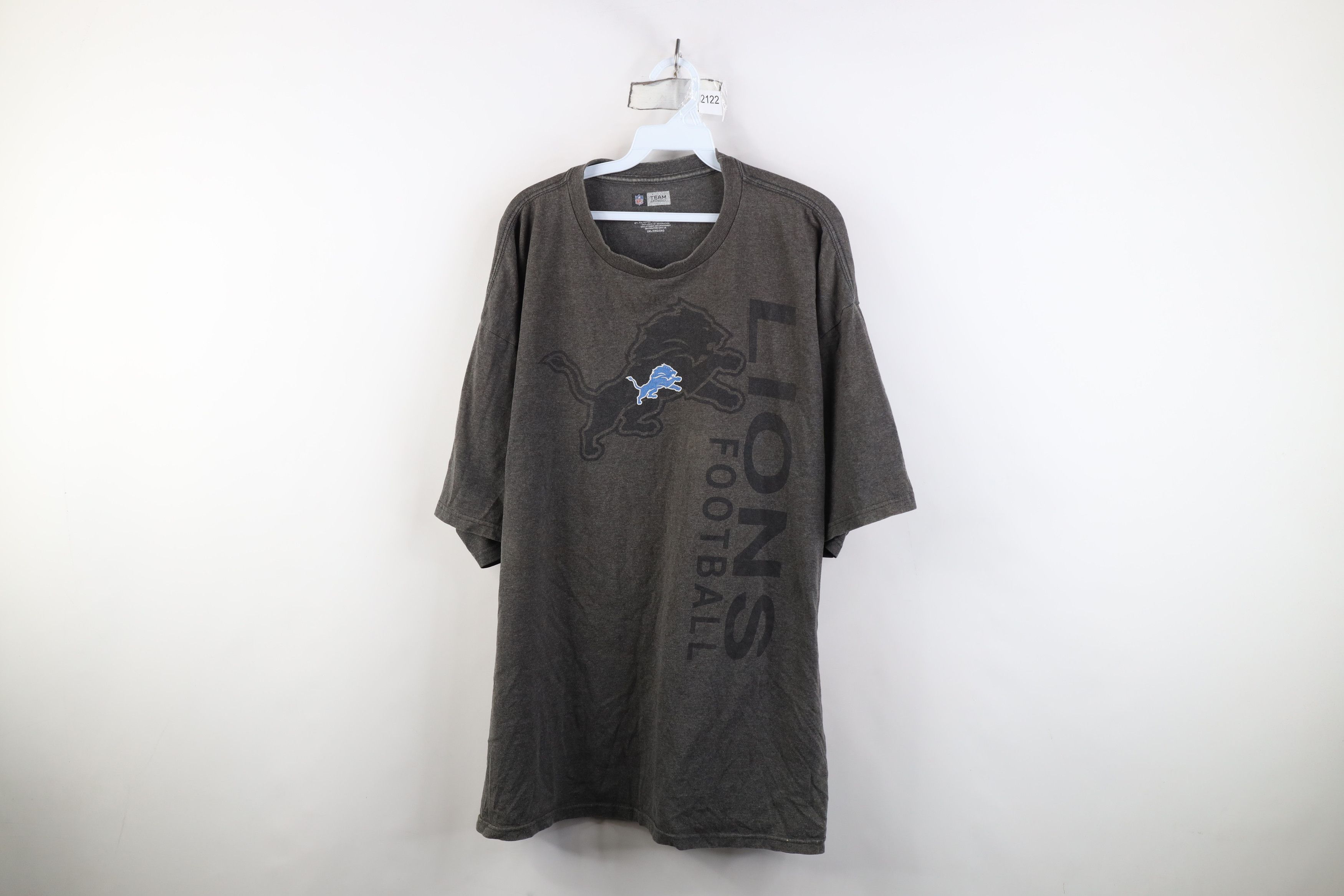 Vintage Vintage Y2K NFL Detroit Lions Football Short Sleeve T-Shirt Size US XXL / EU 58 / 5 - 1 Thumbnail