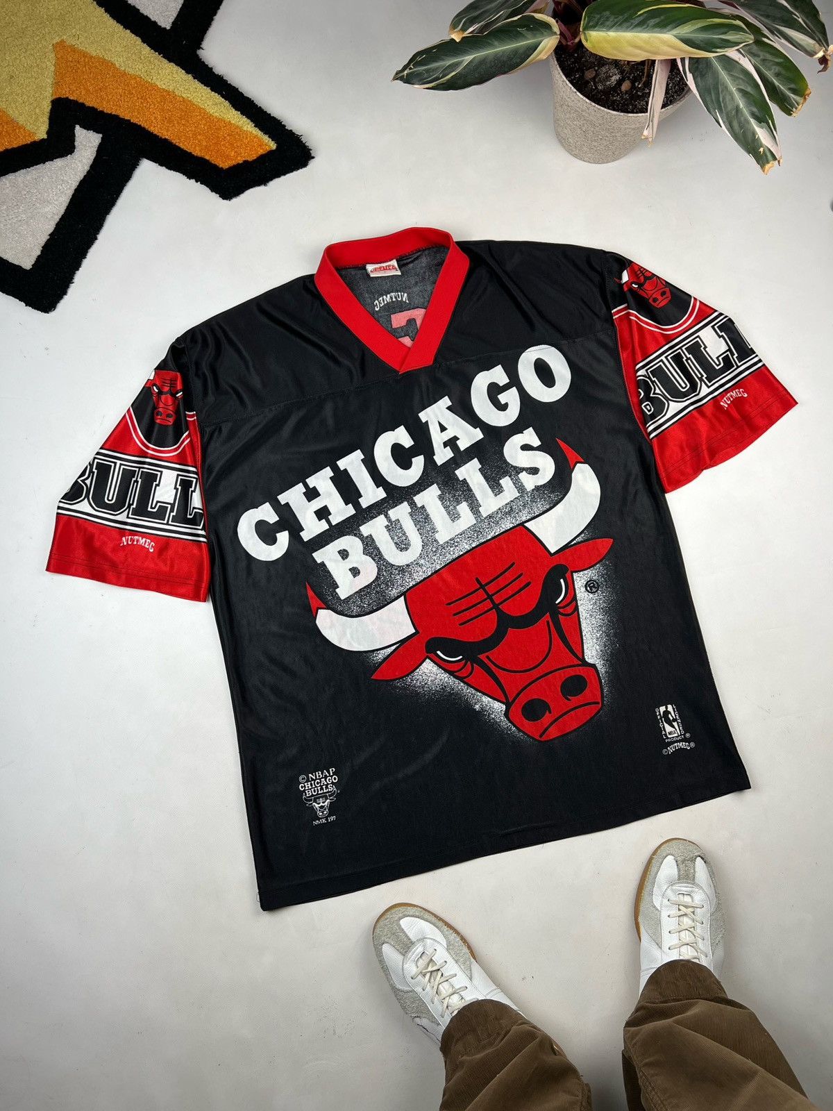 NBA × Nutmeg × Vintage Vintage Chicago bulls tshirt Jersey NBA y2k Size US L / EU 52-54 / 3 - 5 Thumbnail