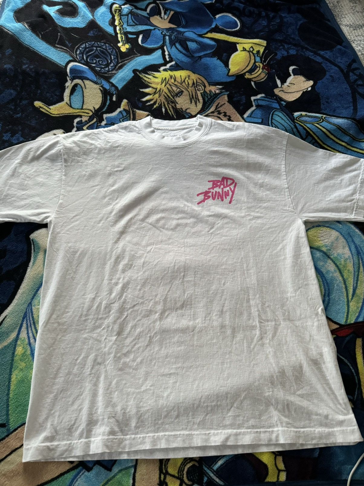Other Bad Bunny Most Wanted Merch Tee NSLQVPM Size US XL / EU 56 / 4 - 1 Thumbnail