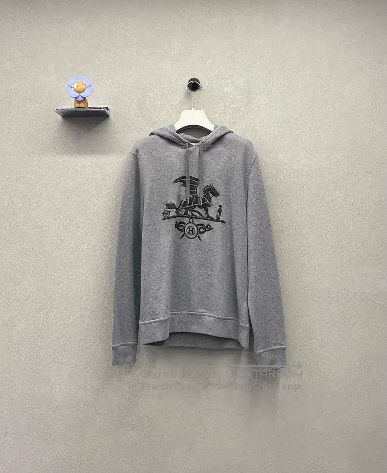 Hermes Hermes Dragon Pattern Hooded Sweatshirt in Grey Size S / US 4 / IT 40 - 1 Thumbnail