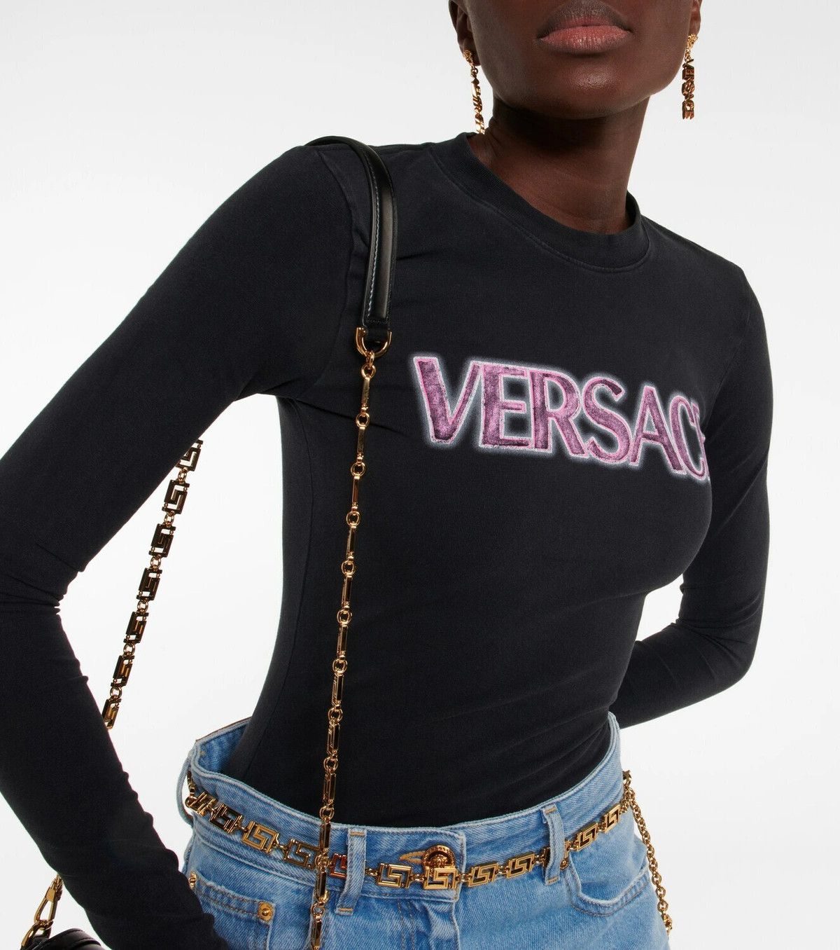 Versace o1y0226 Logo Crewneck T-Shirt in Black Size XS / US 0-2 / IT 36-38 - 2 Thumbnail