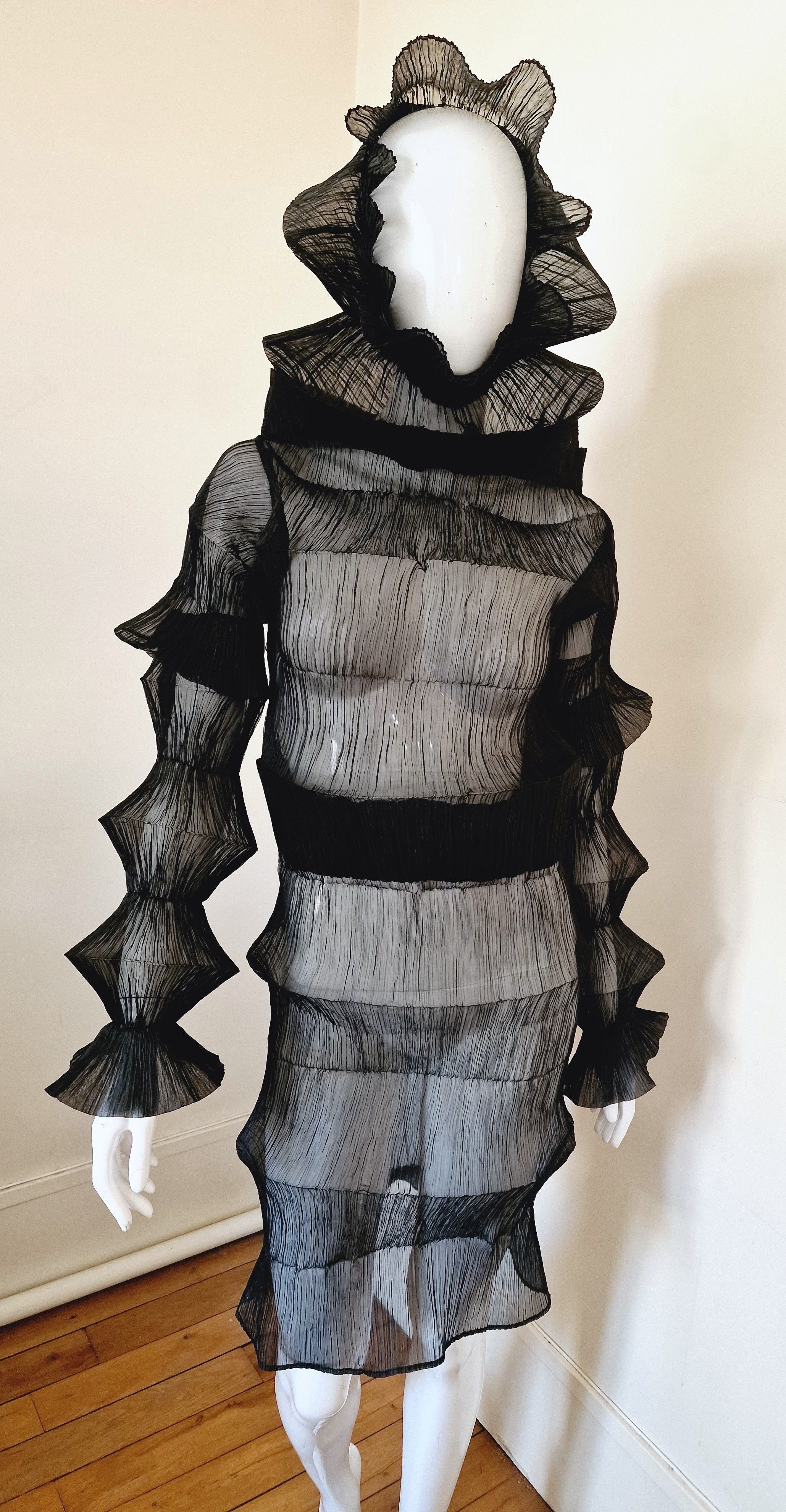 Issey Miyake Issey Miyake 1994 S/S Flying Saucer Pleated Gown Dress Size M / US 6-8 / IT 42-44 - 15 Thumbnail