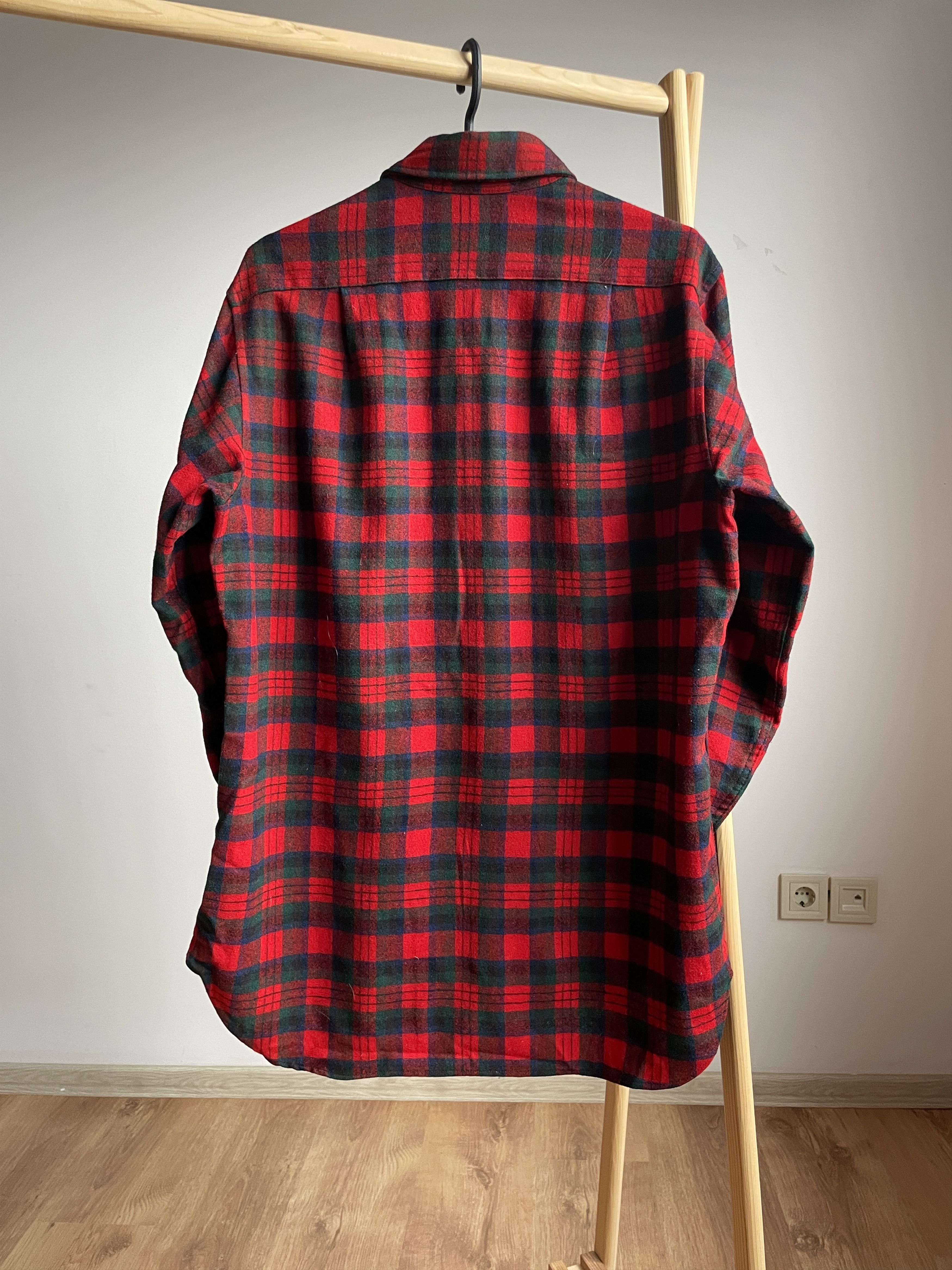 Pendleton Pendleton USA Vintage 70's 80's Macduff Tartan Wool Shirt Size US L / EU 52-54 / 3 - 2 Thumbnail