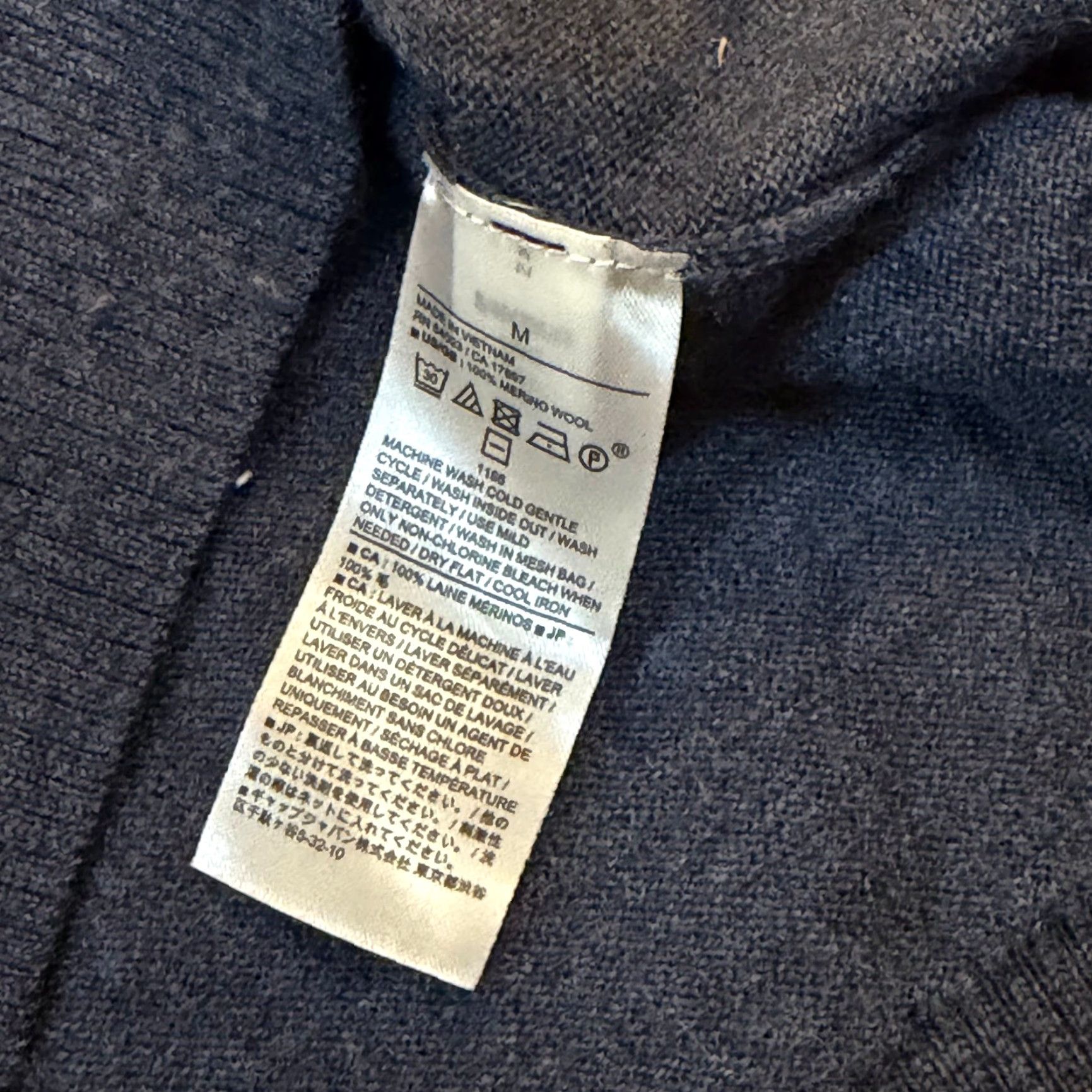 Banana Republic Banana Republic Sweater Shirt Mens M Raglan Crew Neck 100% Merino Wool Blue Solid Lightweight Breathable All Seasons Size US M / EU 48-50 / 2 - 4 Thumbnail