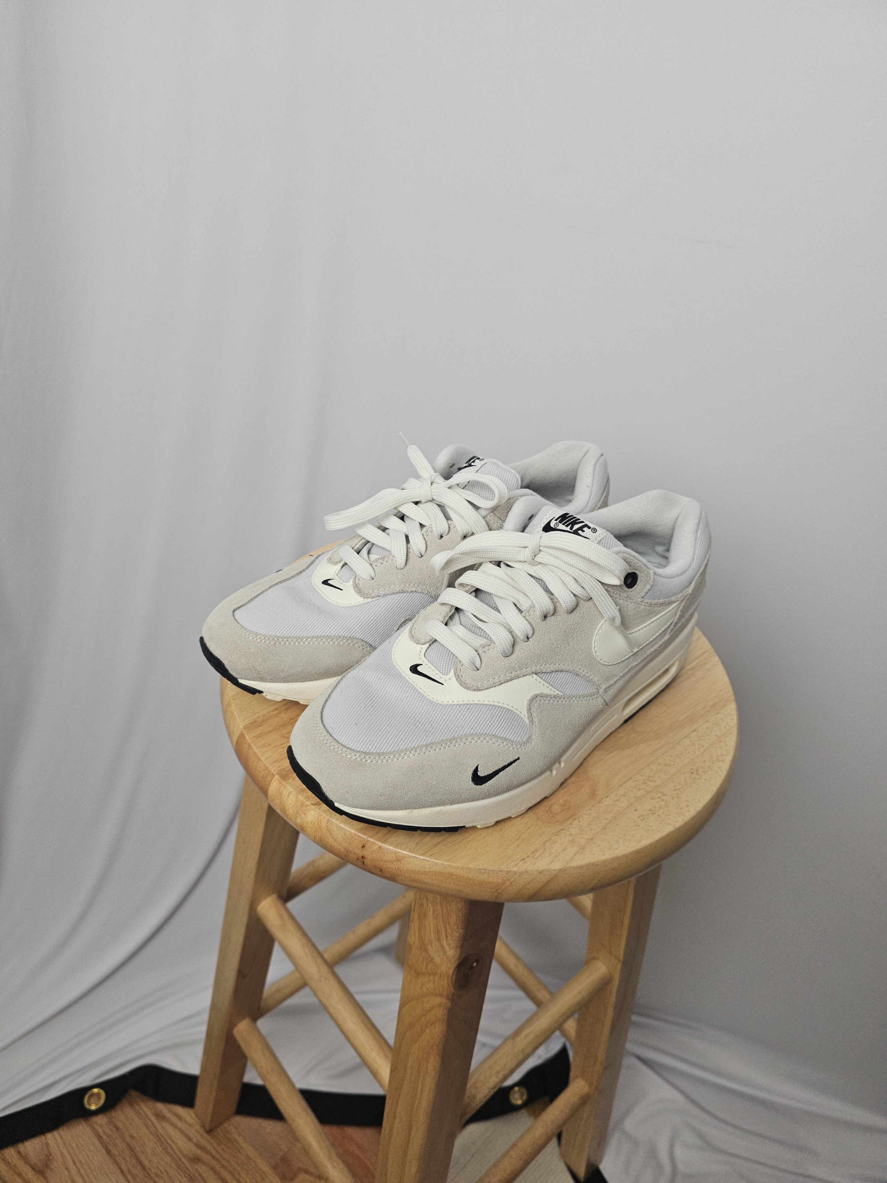 Nike Air Max 1 Platinum Miniswoosh