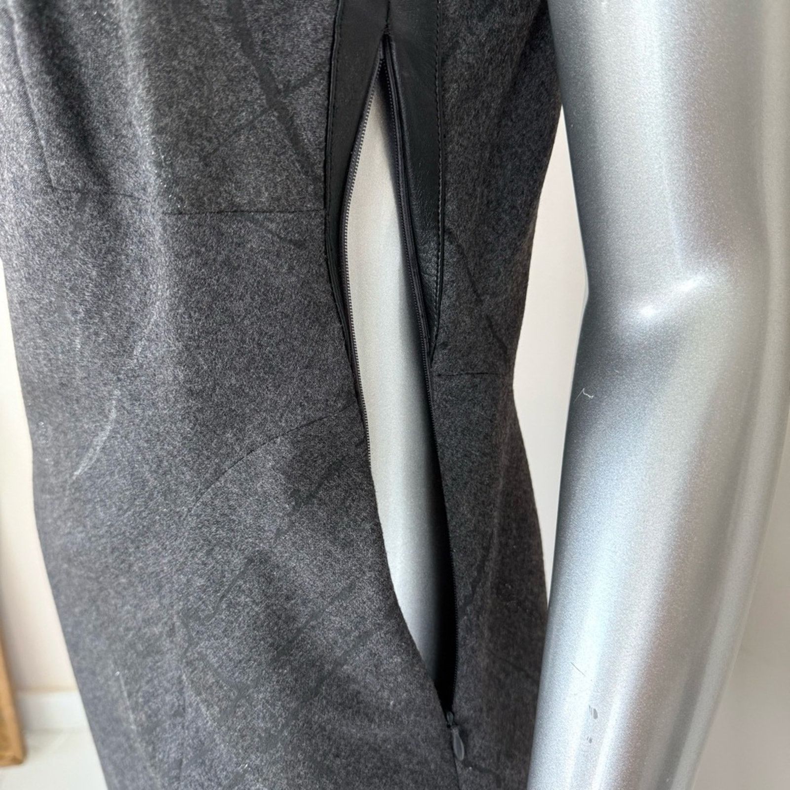 Salvatore Ferragamo Salvatore Ferragamo women dress size 4 US Authentic Size S / US 4 / IT 40 - 4 Thumbnail
