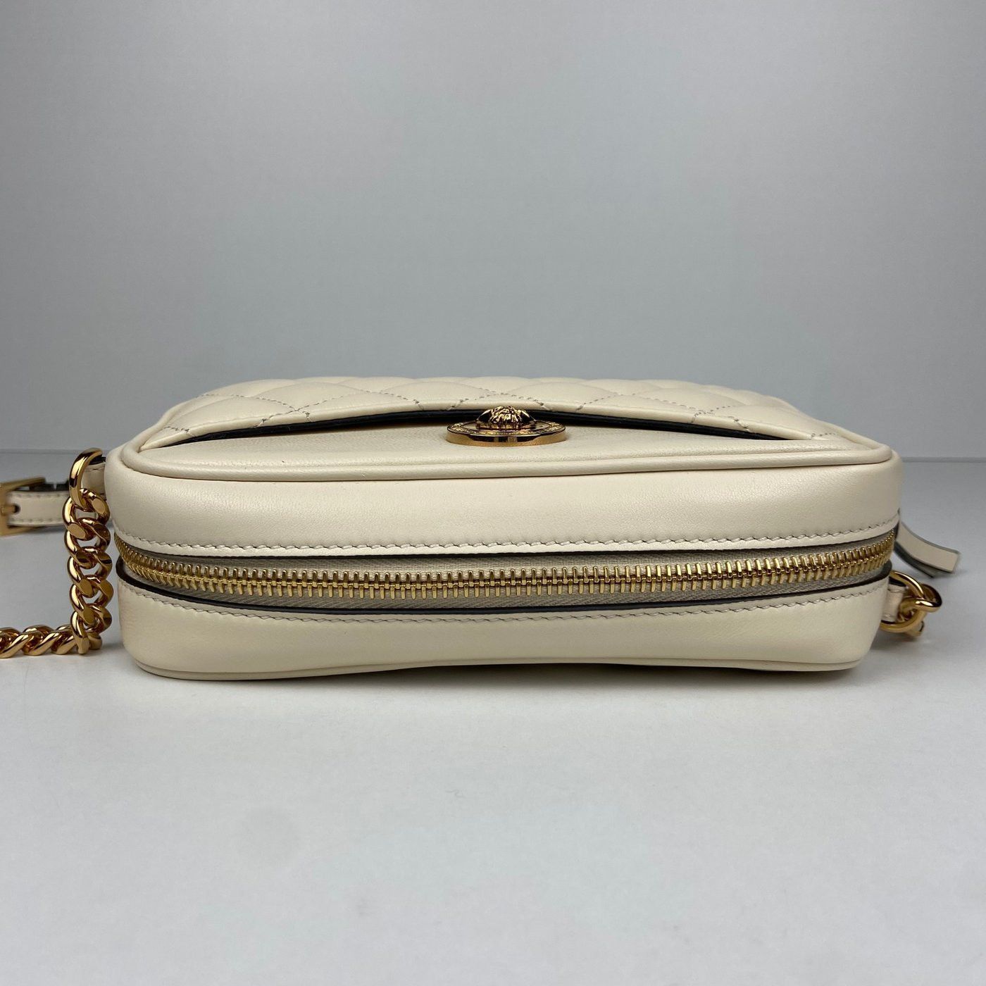 Versace VERSACE Quilted Shoulder Bag Size ONE SIZE - 7 Thumbnail