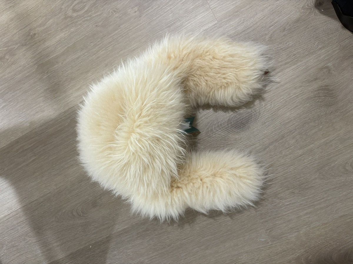 Loro Piana Loro Piana Masha Hat REAL FUR Size ONE SIZE - 5 Thumbnail