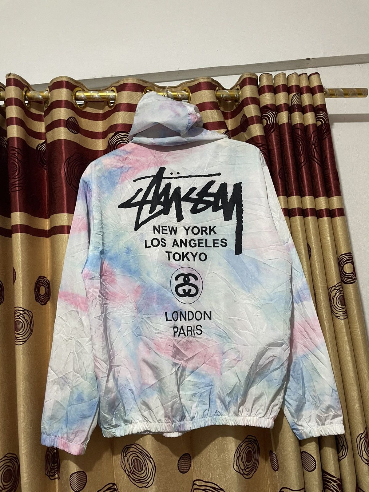 Japanese Brand Stussy Cotton Candy Tie Dye Windbreaker Lightweight Jacket Size US L / EU 52-54 / 3 - 6 Thumbnail
