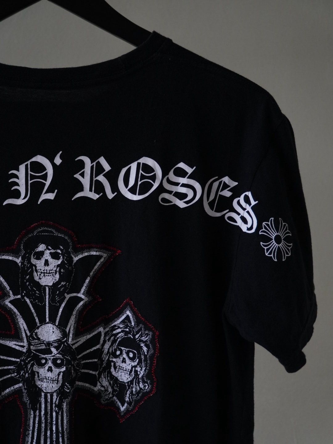 Chrome Hearts RARE Chrome Hearts - Guns n Roses Cross tee Size US M / EU 48-50 / 2 - 9 Thumbnail