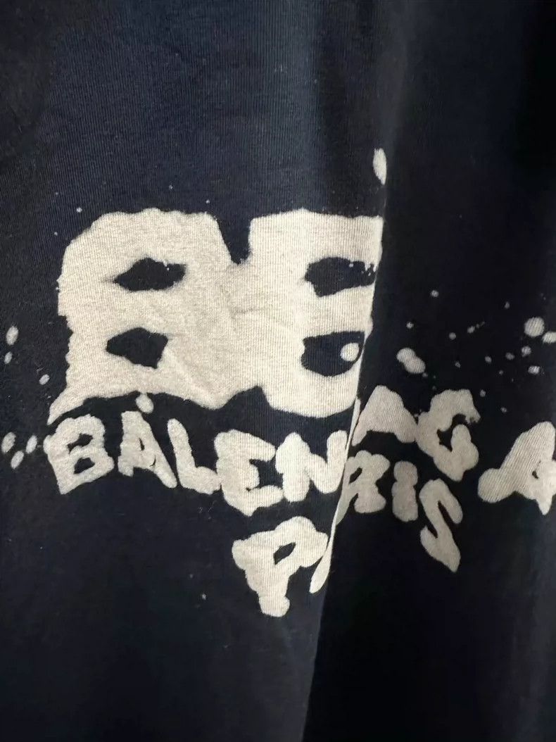Balenciaga Balenciaga Graffiti Splash Ink Double B Print Washed Old D Size US M / EU 48-50 / 2 - 5 Thumbnail
