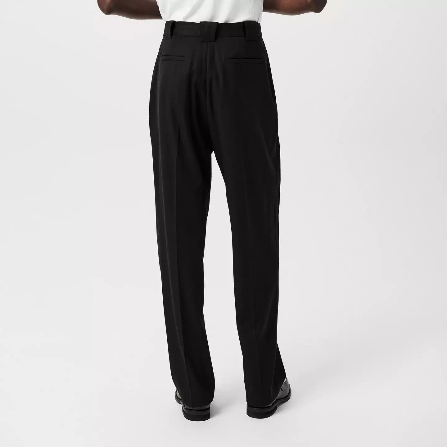 Casablanca o1g2r1mq0426 Pleated Trousers in Black Size US 32 / EU 48 - 4 Thumbnail