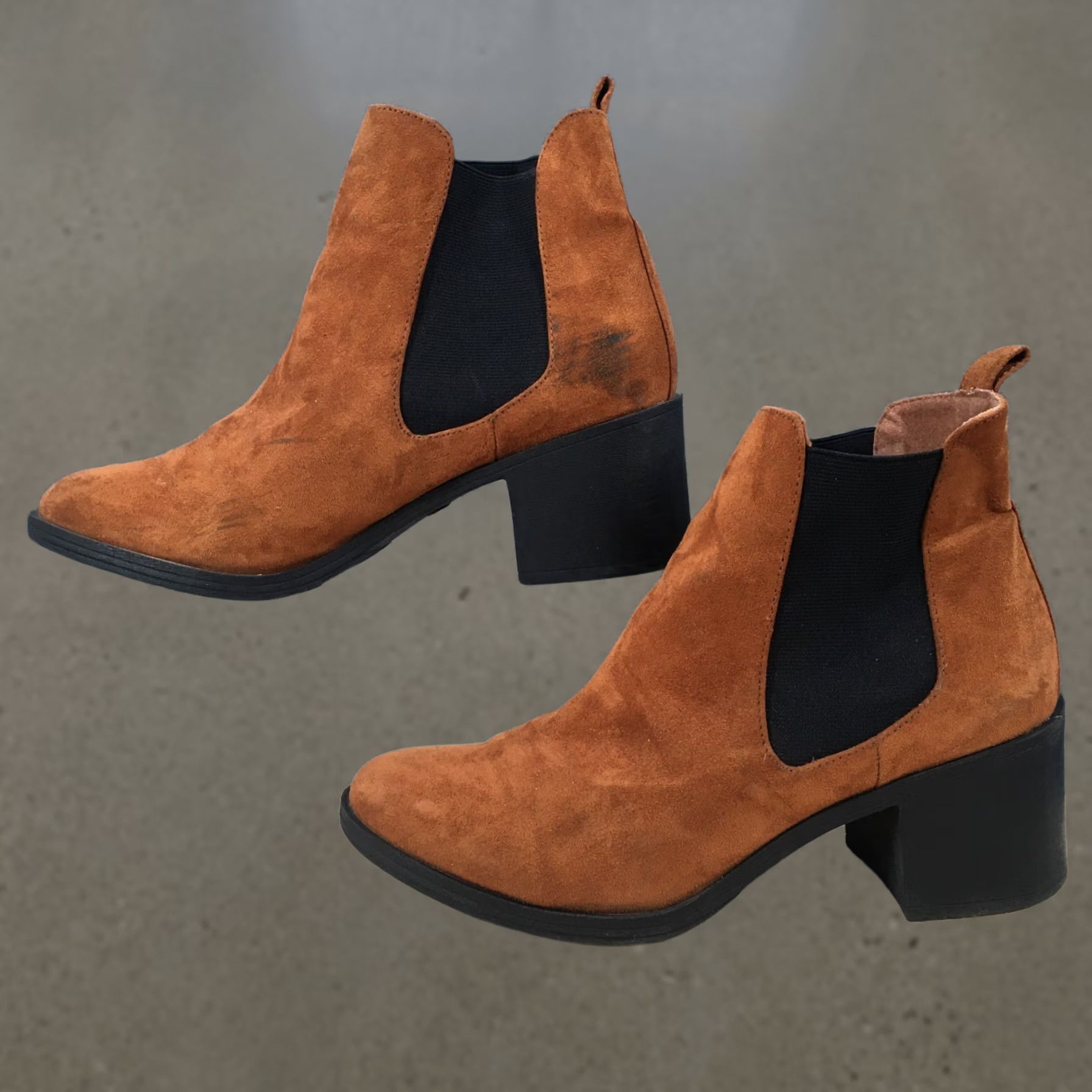 Vintage Divided By H & M Boots Womens 40 Ankle Chelsea Block Heels Orange Fabric Pull On Chelsea Boots Womens Orange Block Heels Size US 9 / IT 39 - 1 Thumbnail