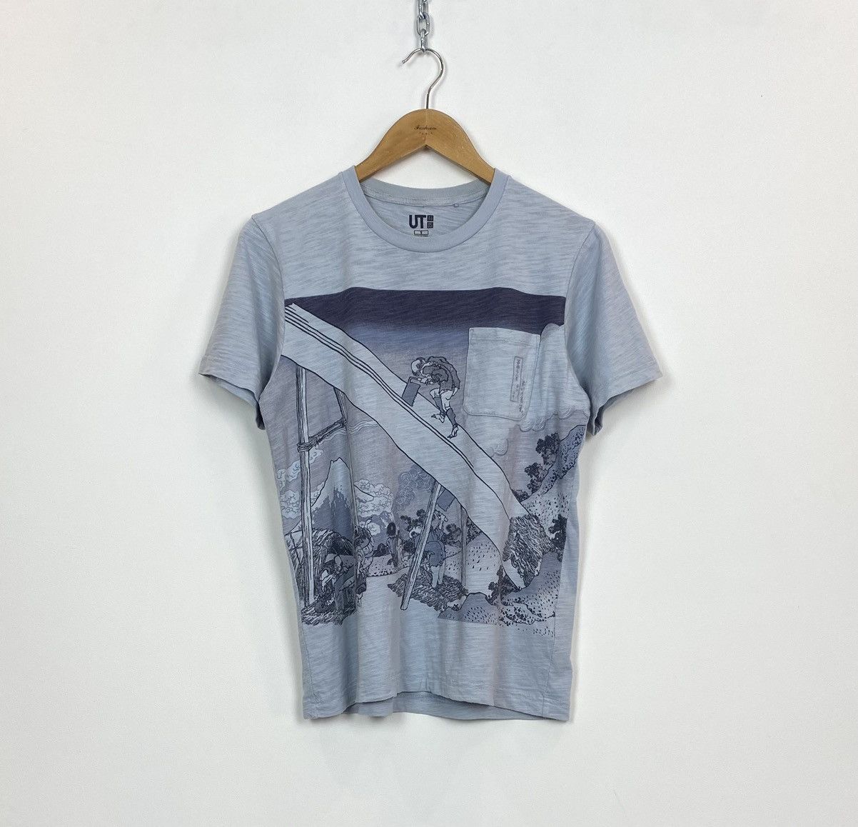 Uniqlo Uniqlo & Hokusai Blue Short Sleeve T-Shirt Men’s Size Small Size US S / EU 44-46 / 1 - 1 Thumbnail