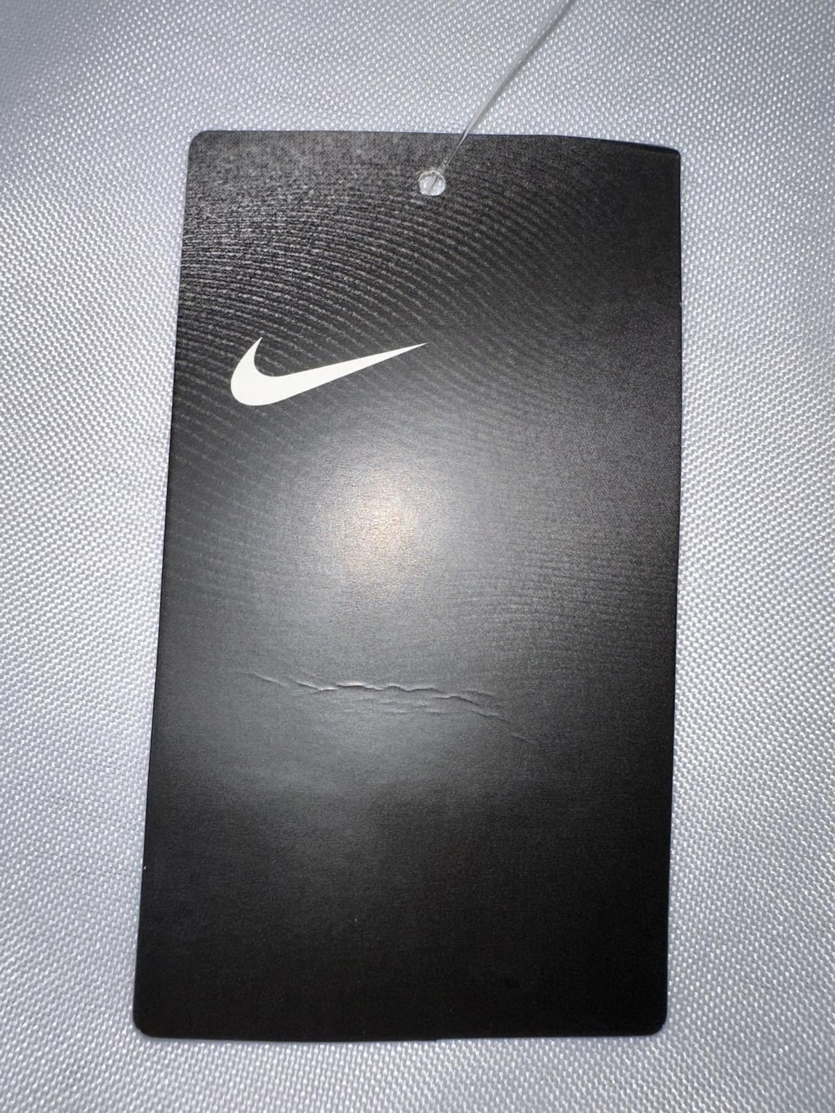 Nike Nike Little Kid’s Boy’s Equality Black Metallic Gold T-Shirt Size US XXS / EU 40 - 9 Thumbnail