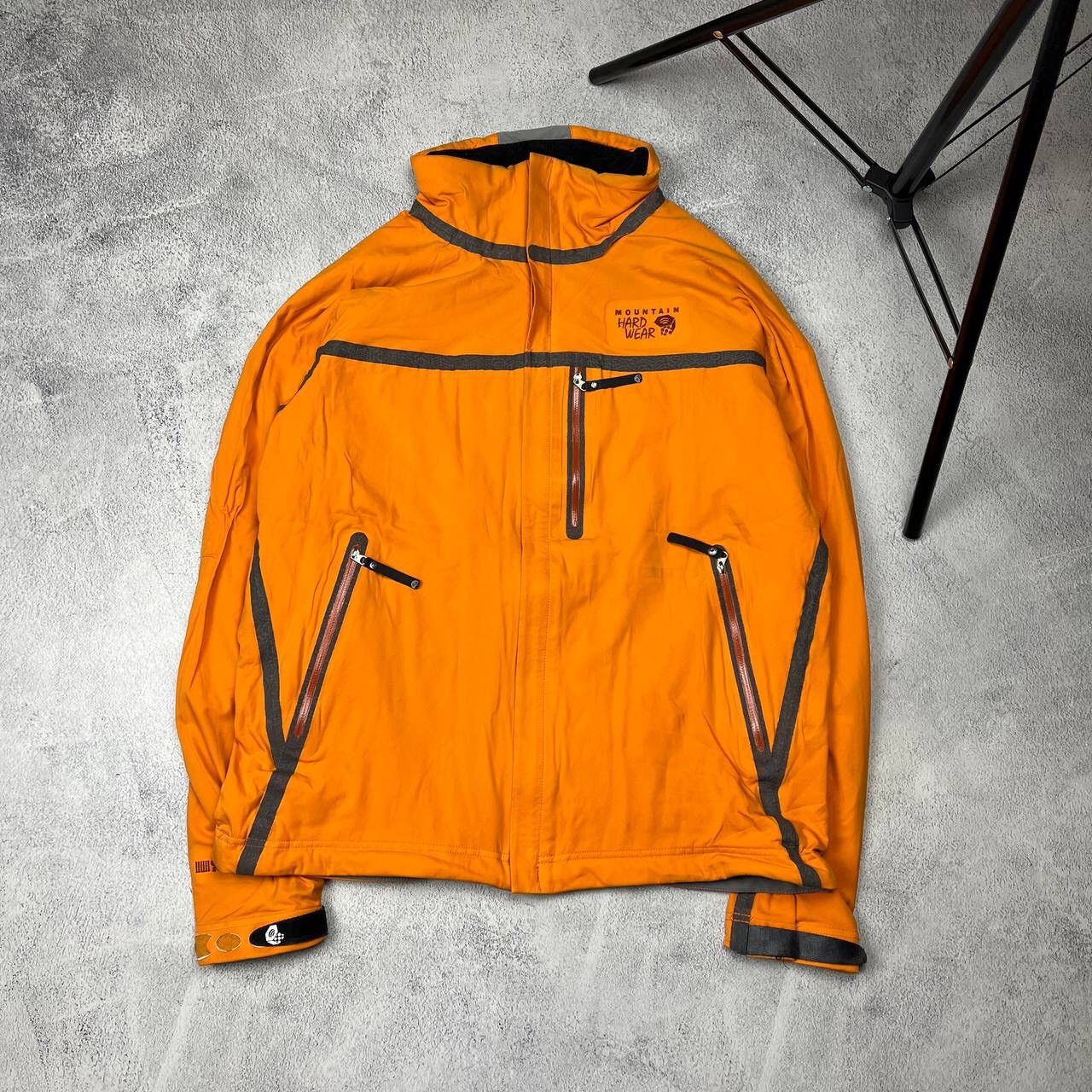 Vintage Vintage Mountain Hardwear y2k gorpcore jacket | Grailed