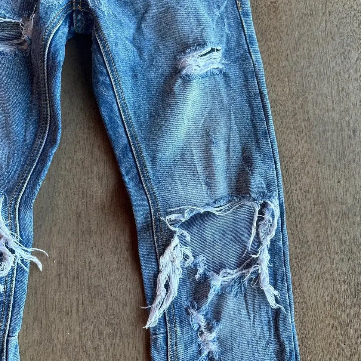 MNML DESTROYED🔥🔥 VINTAGE MNML JEANS ZIPPER LEGS DENIM PANTS Size US 29 - 8 Thumbnail