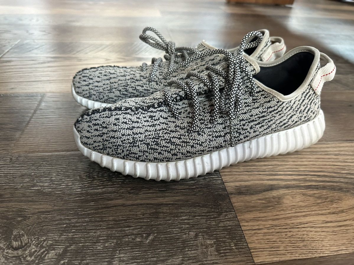Adidas 2015 Yeezy 350 Turtle dove Size US 11 / EU 44 - 2 Thumbnail