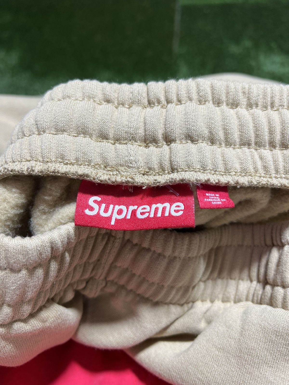 Supreme Supreme Piping Sweatpants Sz. XL Size US 38 / EU 54 - 3 Thumbnail
