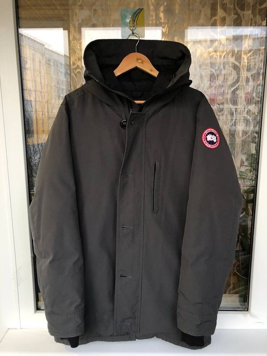 Canada goose chateau parka sales graphite