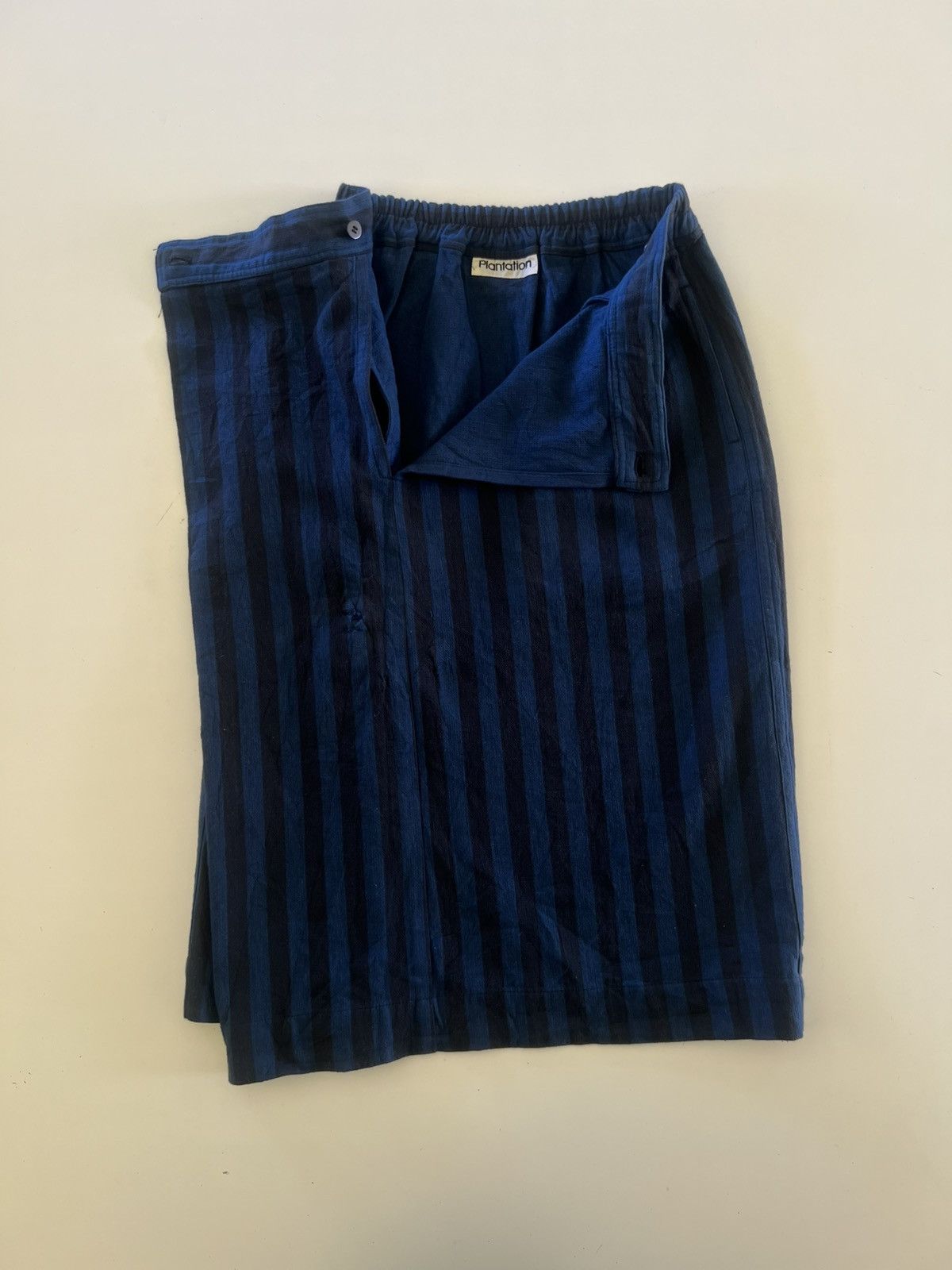 Issey Miyake Plantation by Issey Miyake Midi Skirt Stripe Waist 24-28" Size 28" / US 6 / IT 42 - 2 Thumbnail