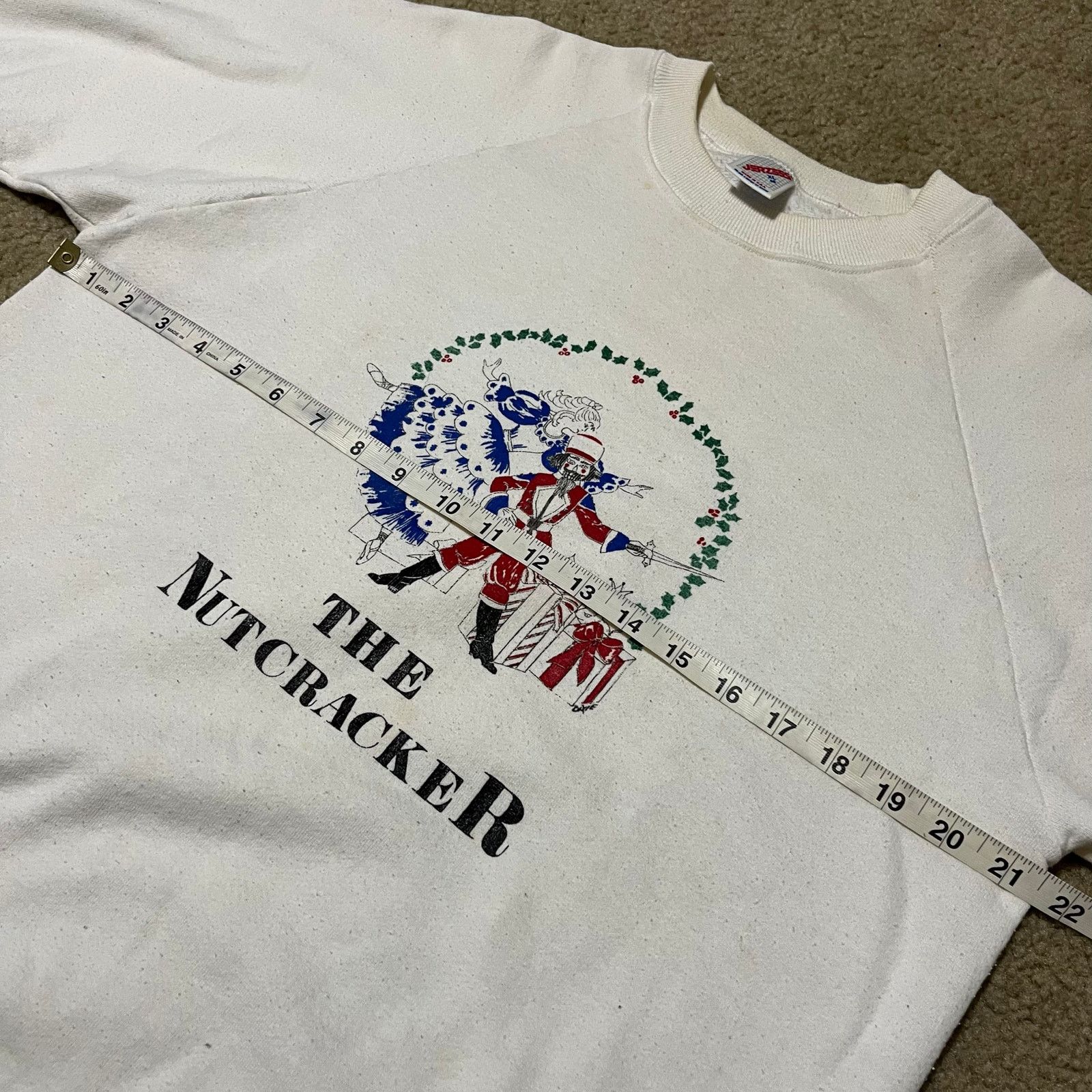 Jerzees Vintage Jerzees The Nutcracker Graphic Crewneck XL Size US XL / EU 56 / 4 - 5 Thumbnail