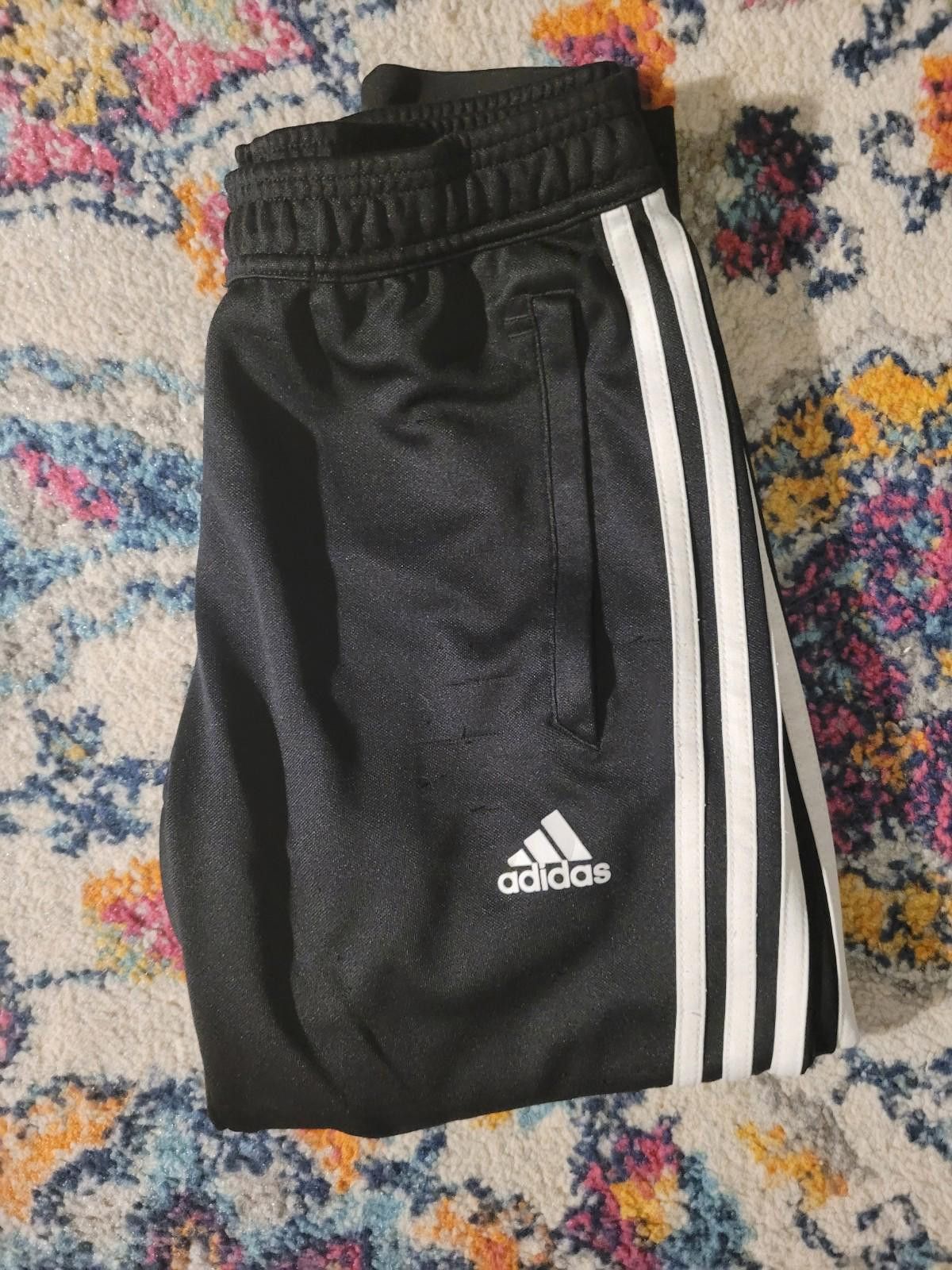 Adidas S Adidas track sweatpants missing drawstring fabric pulls Size US 30 / EU 46 - 1 Thumbnail