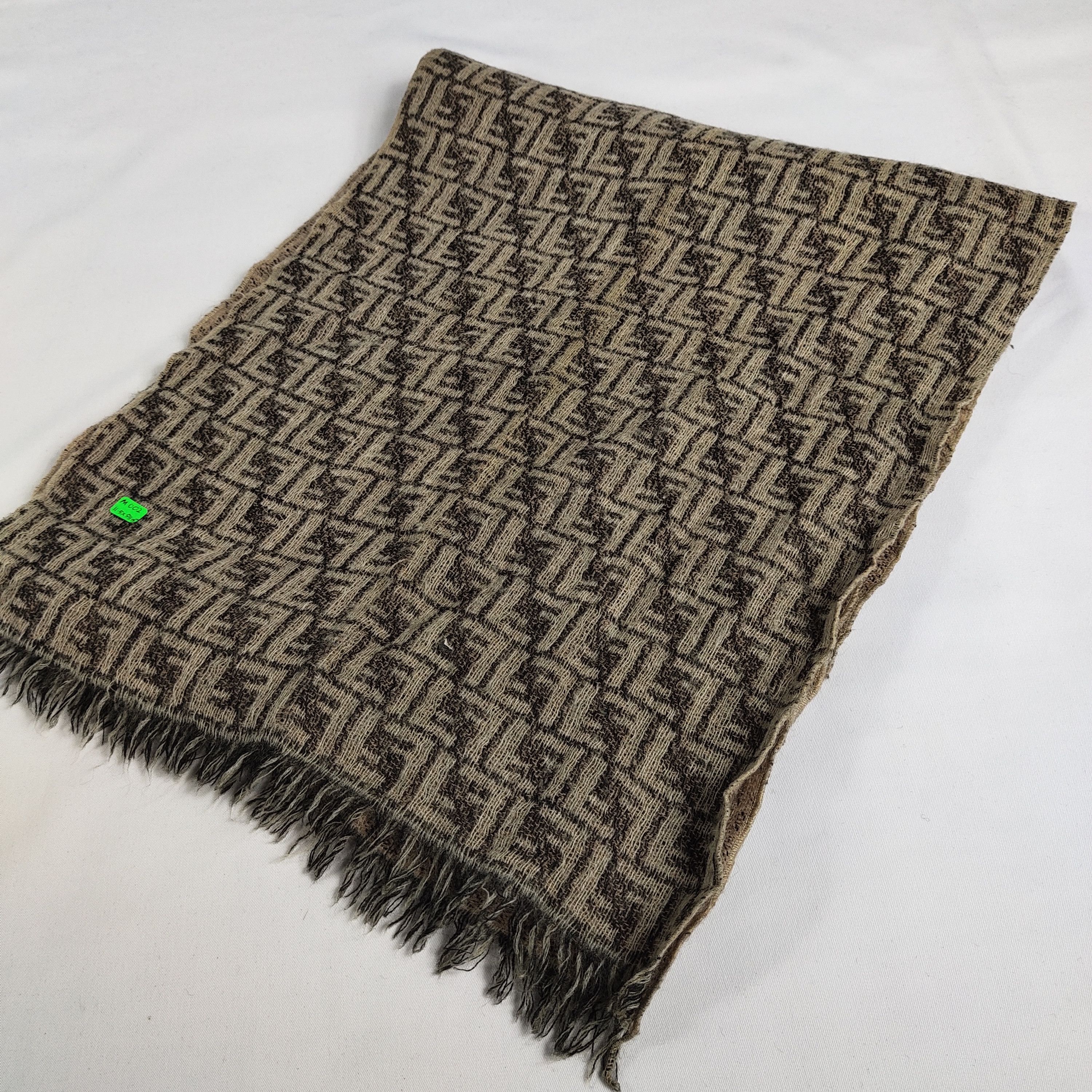 Vintage Fendi Monogram Scarf / Muffler / Neckwear M002 Size ONE SIZE - 7 Thumbnail