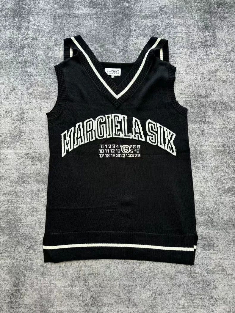 Maison Margiela Maison Margiela Black Knit Vest Dress-yf Size US 30 / EU 46 - 1 Thumbnail