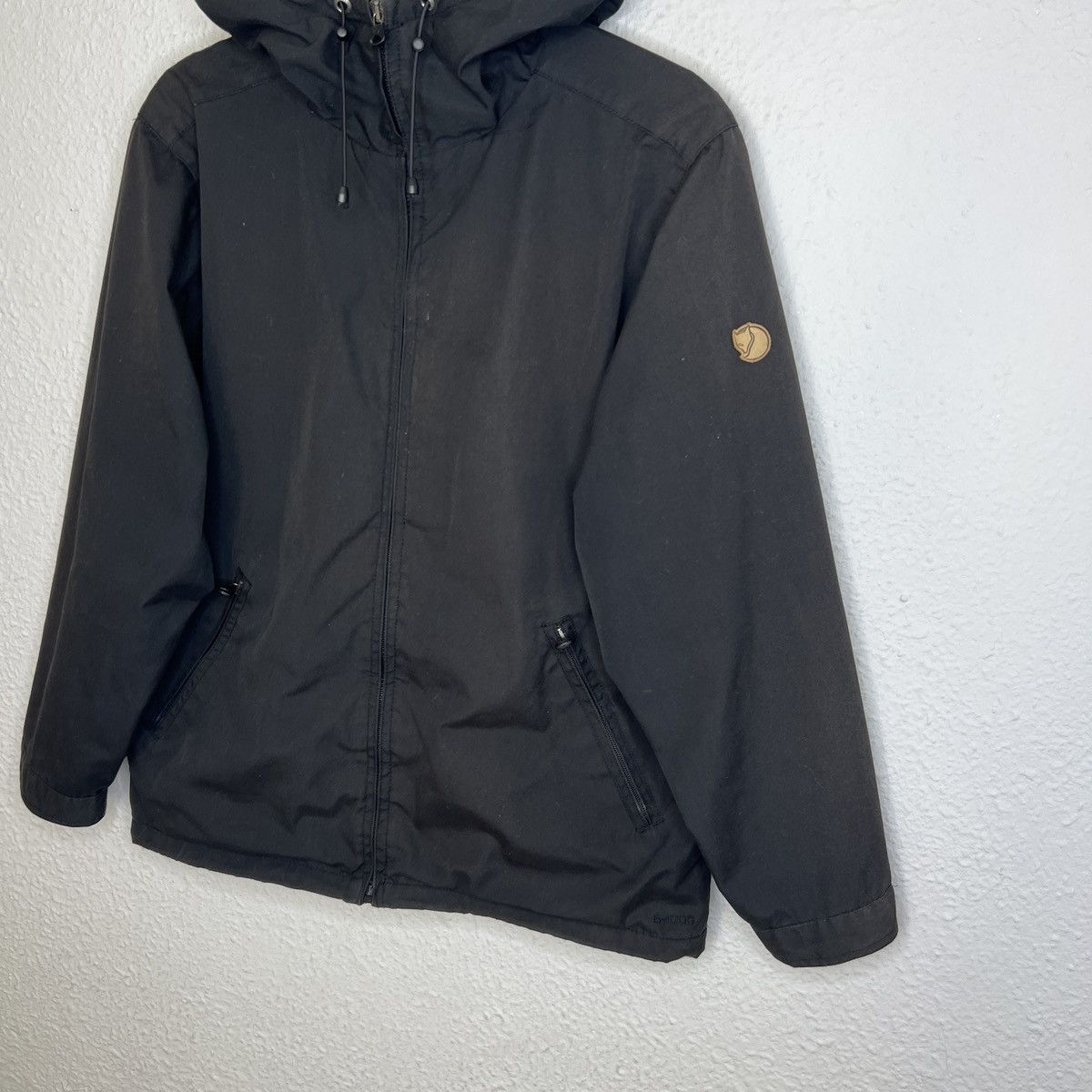 Fjallraven × Vintage Vintage Fjallraven Windbreaker Hooded Jacket G-1000 Black Size US M / EU 48-50 / 2 - 2 Thumbnail