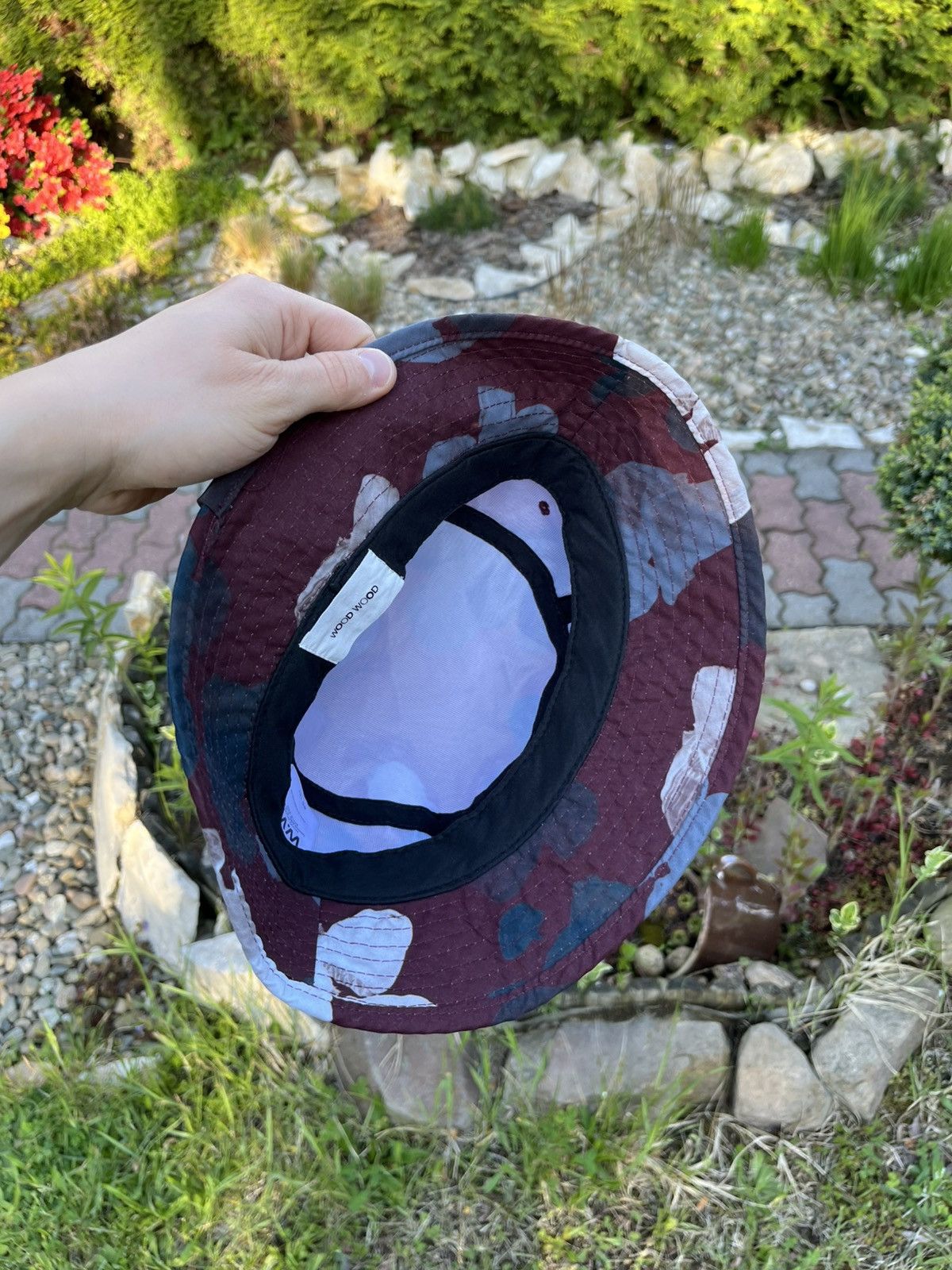 Designer × Wood Wood Wood Wood patterned bucket hat camo burgundy grey black Size ONE SIZE - 11 Thumbnail