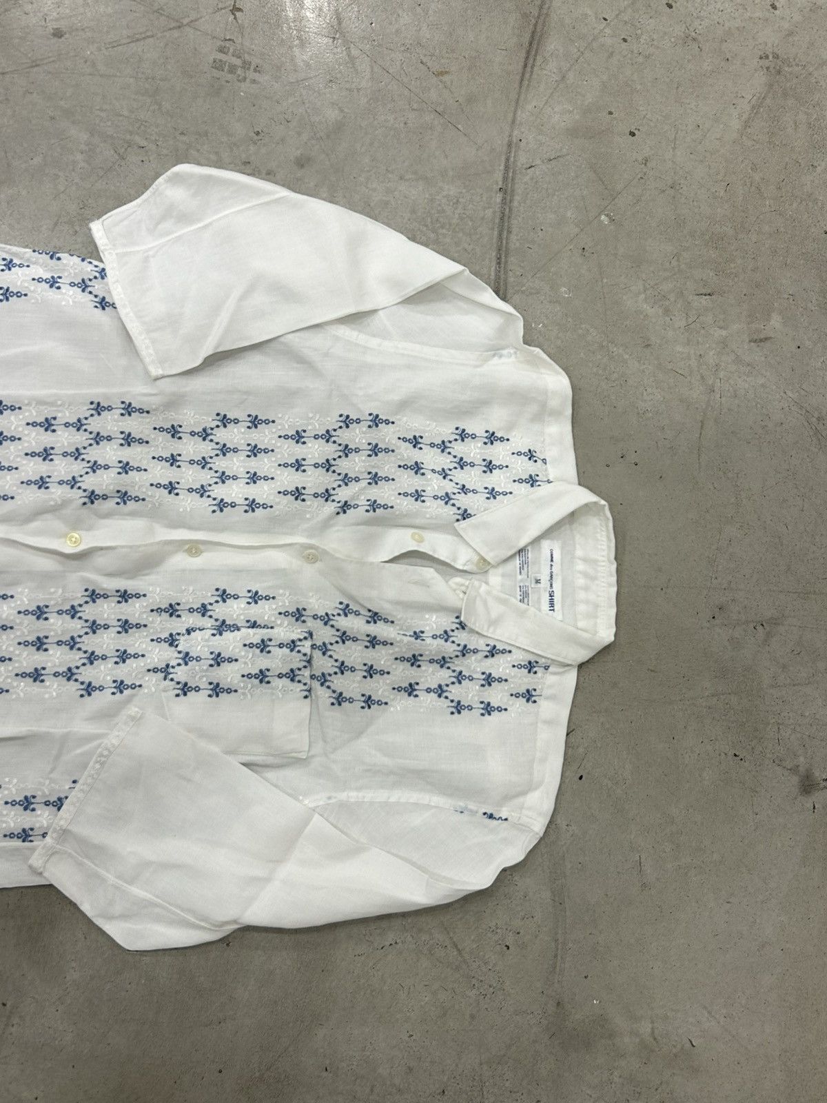 Comme des Garcons Short-sleeved shirt Comme des Garçons Shirt [Embroidered - Preloved - Unisex] Size US L / EU 52-54 / 3 - 4 Thumbnail