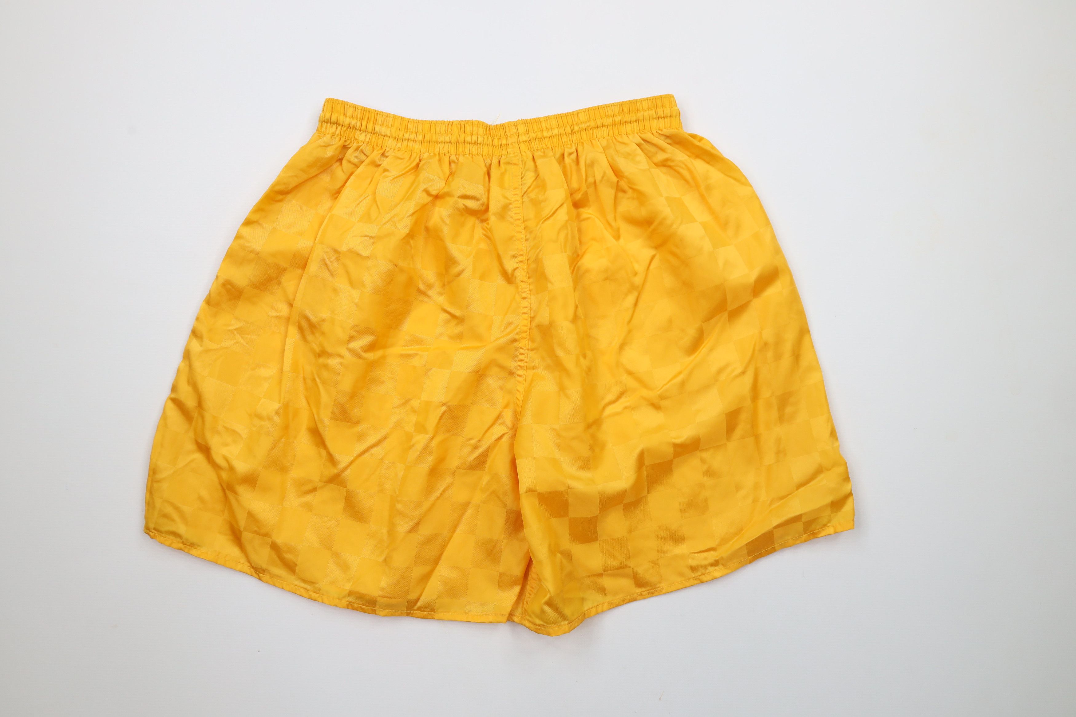 Vintage Vintage 90s Streetwear Nylon Running Soccer Shorts Nylon USA Size US 34 / EU 50 - 7 Thumbnail