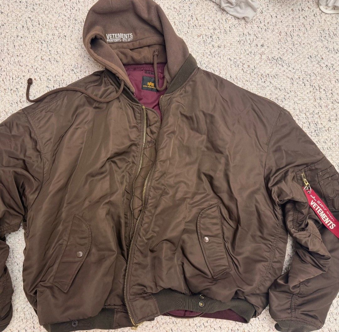 Vetements Vetements x alpha industries archive bomber Size US S / EU 44-46 / 1 - 15 Thumbnail