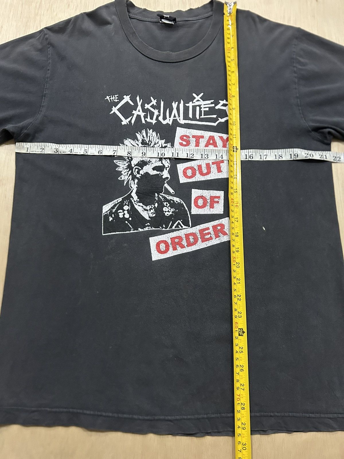 Band Tees Vintage 2000s The Casualties Stay Out Of Order Album Tee Size US L / EU 52-54 / 3 - 12 Thumbnail