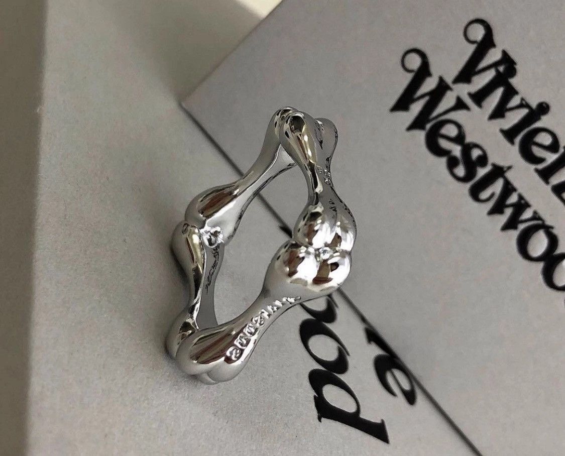 Vivienne Westwood rare Vivienne Westwood Bone ring Size ONE SIZE - 4 Thumbnail