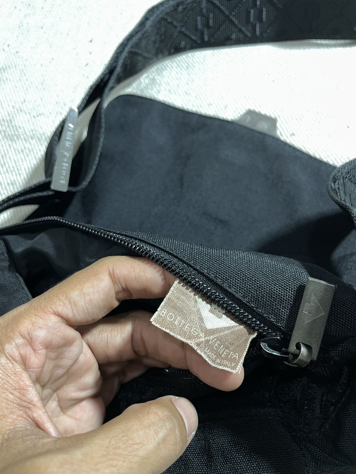 Bottega Veneta Vintage Bottega Veneta Slingbag Size ONE SIZE - 4 Thumbnail