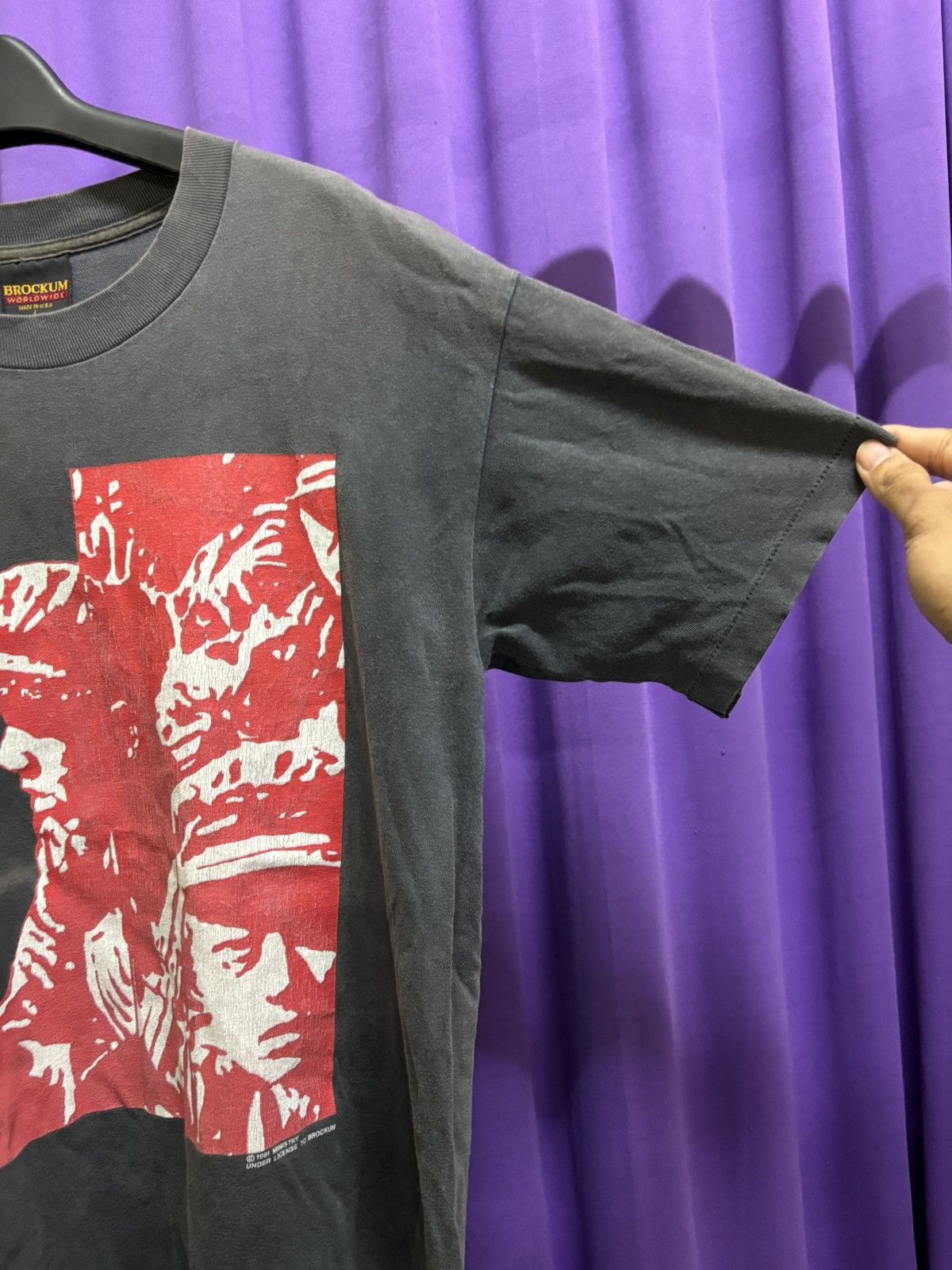Band Tees vintage distressed sun faded ministry 1991 burning inside Size US L / EU 52-54 / 3 - 5 Thumbnail