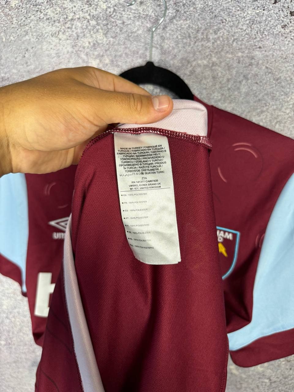 Umbro West Ham United 2023/24 Home Umbro Soccer Jersey Blokcore Size US S / EU 44-46 / 1 - 12 Thumbnail
