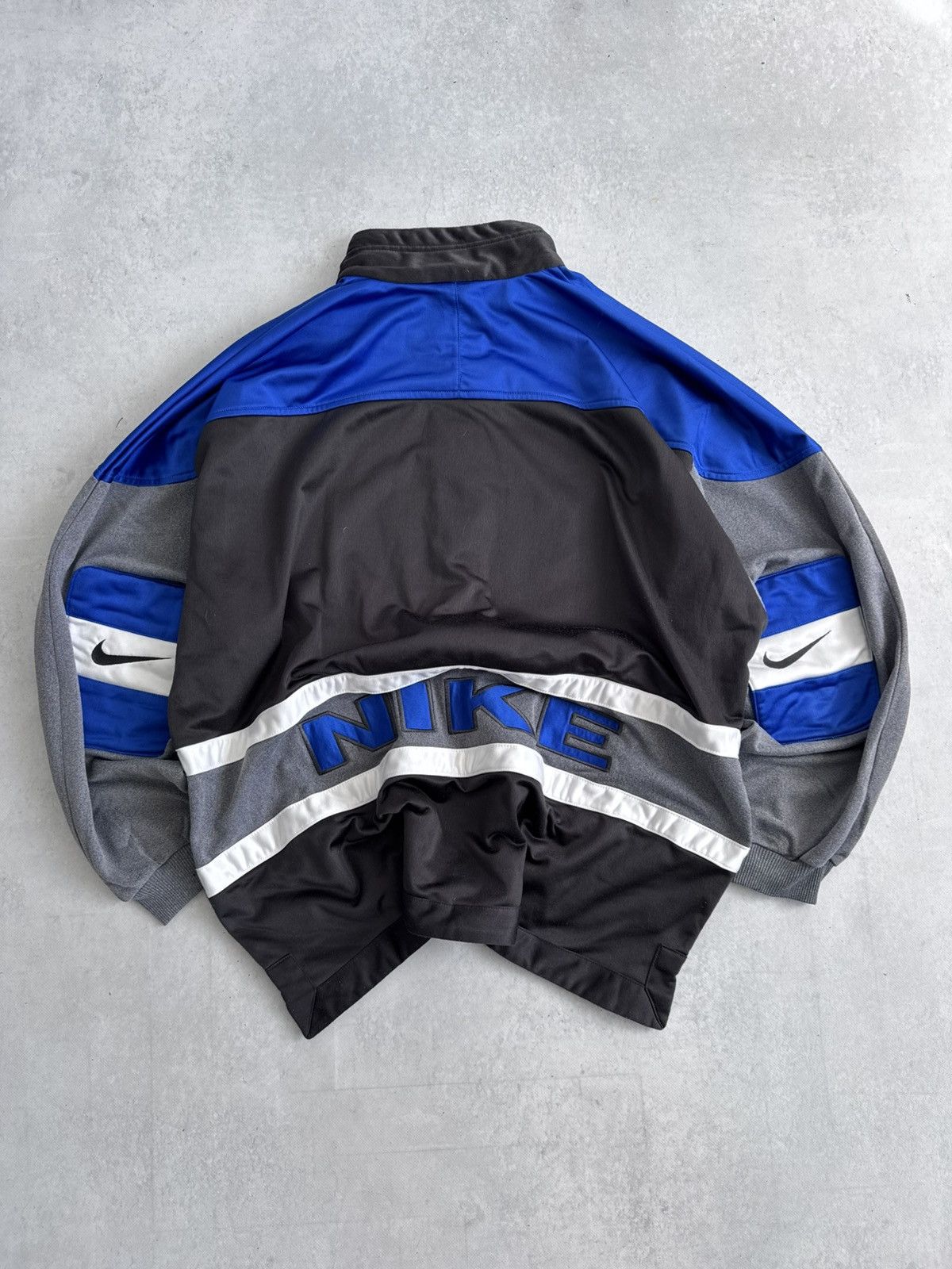 Nike Vintage Nike Men’s Y2K Retro Big Logo Button Up Track Jacket Size US XXL / EU 58 / 5 - 1 Thumbnail