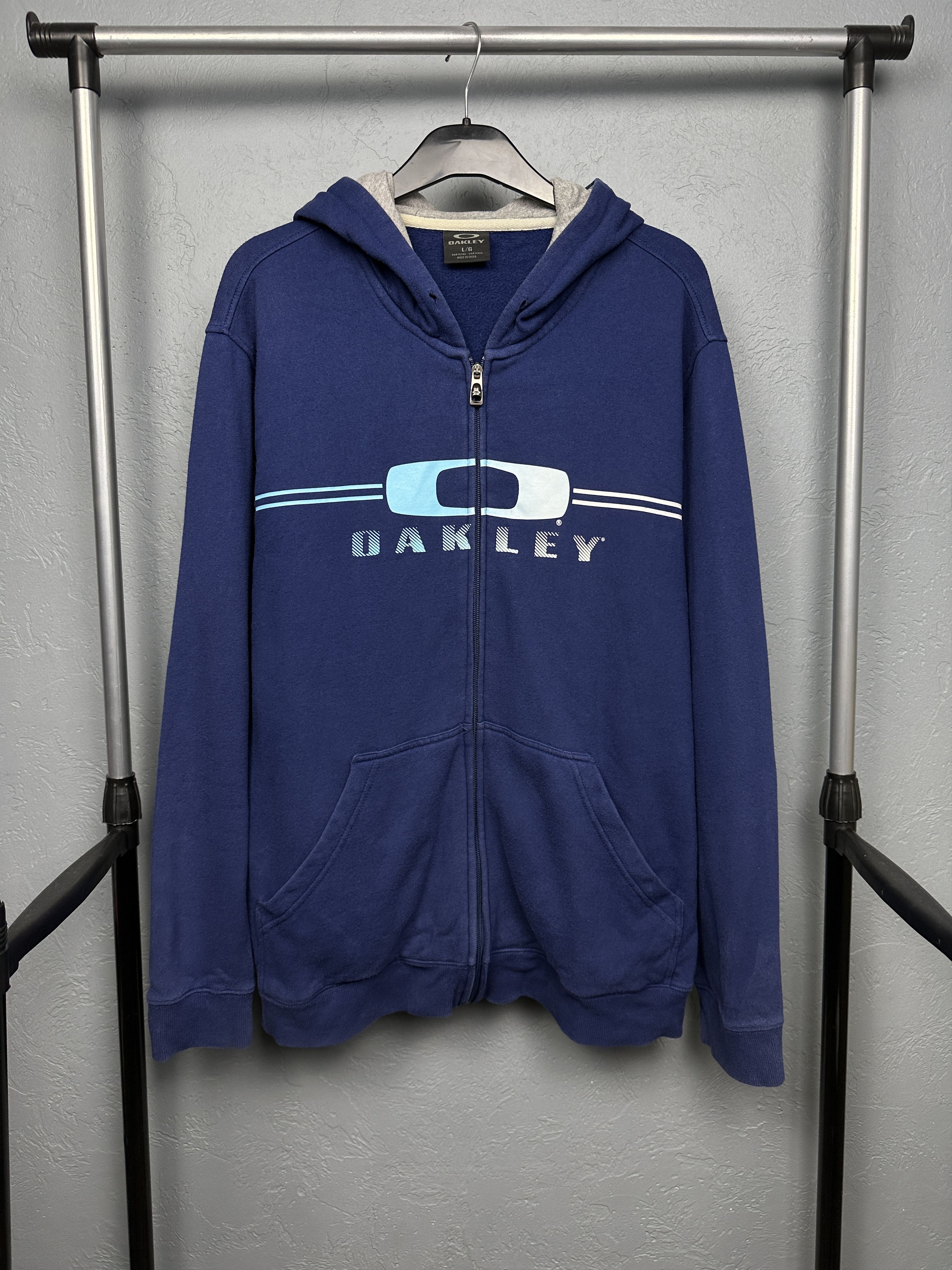 Oakley Oakley Vintage Mens Zip Hoodie Size US L / EU 52-54 / 3 - 1 Thumbnail