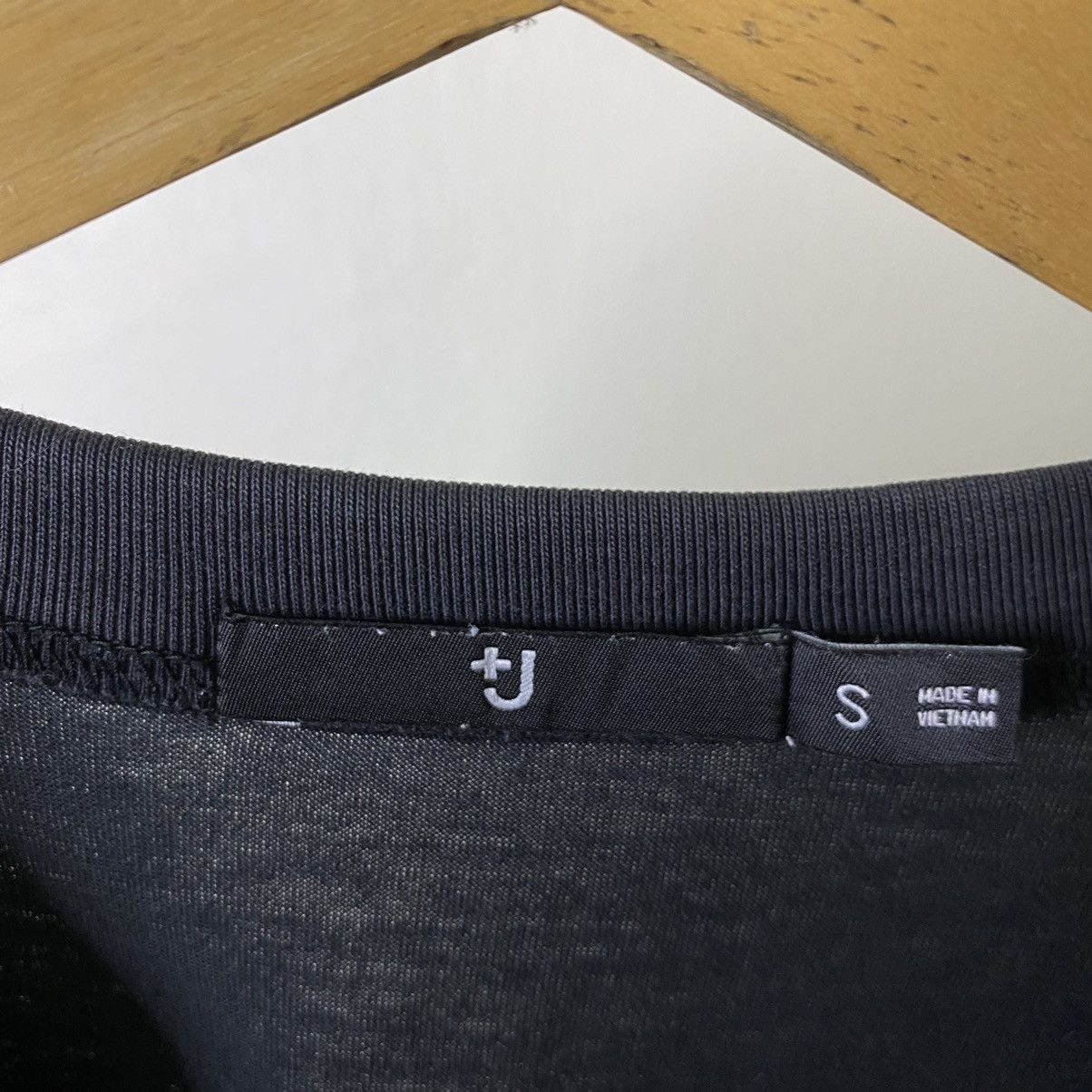 Jil Sander × Uniqlo Jil Sander J+ For Uniqlo Black Blank Cropped Oversize Tee Size US S / EU 44-46 / 1 - 3 Thumbnail