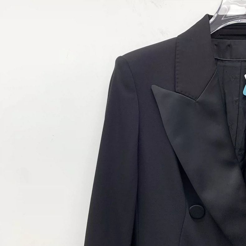 Max Mara Max Mara Black sheep wool lapel double-breasted casual lon Size XS / US 0-2 / IT 36-38 - 3 Thumbnail