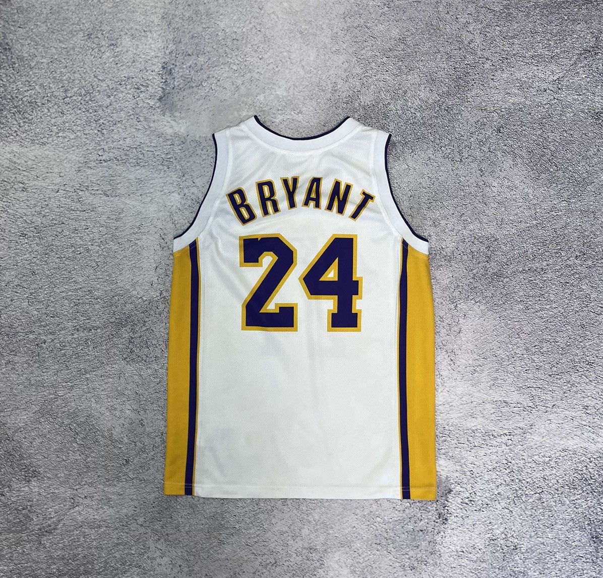 Champion × NBA Champion Los Angeles Lakers Kobe Bryant #24 Jersey Sleeves Size US S / EU 44-46 / 1 - 2 Thumbnail
