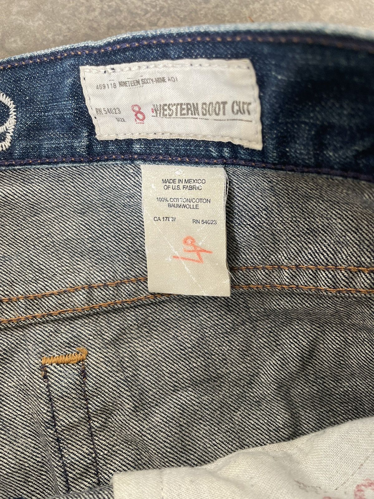 Gap Flare Jeans Vintage Gap Bootcut Nice Design Size US 32 / EU 48 - 7 Thumbnail