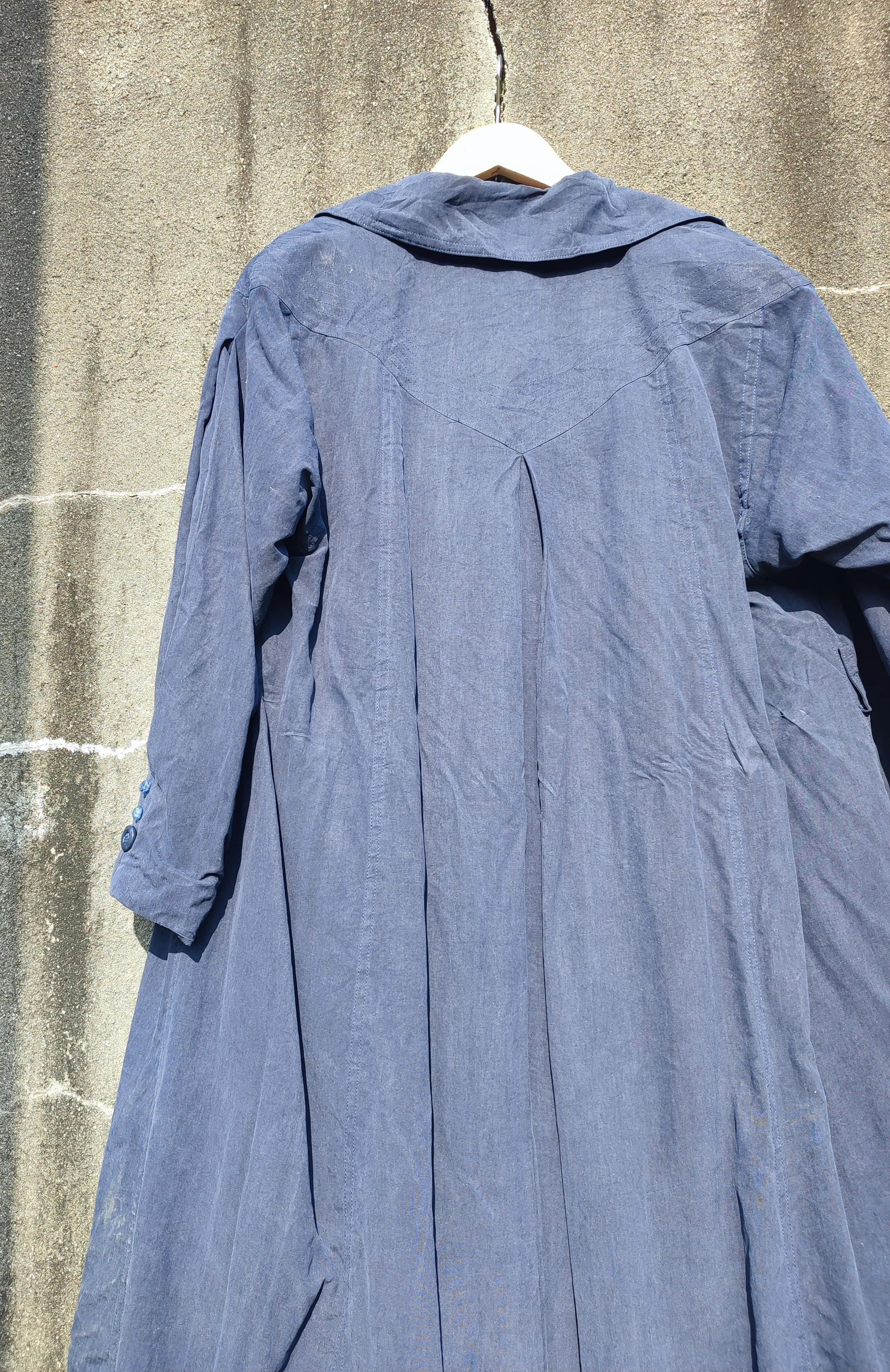 Louis Feraud Vintage Louis Féraud Paris DoubleBreasted Flared Trench Coat Size XL / US 12-14 / IT 48-50 - 9 Thumbnail