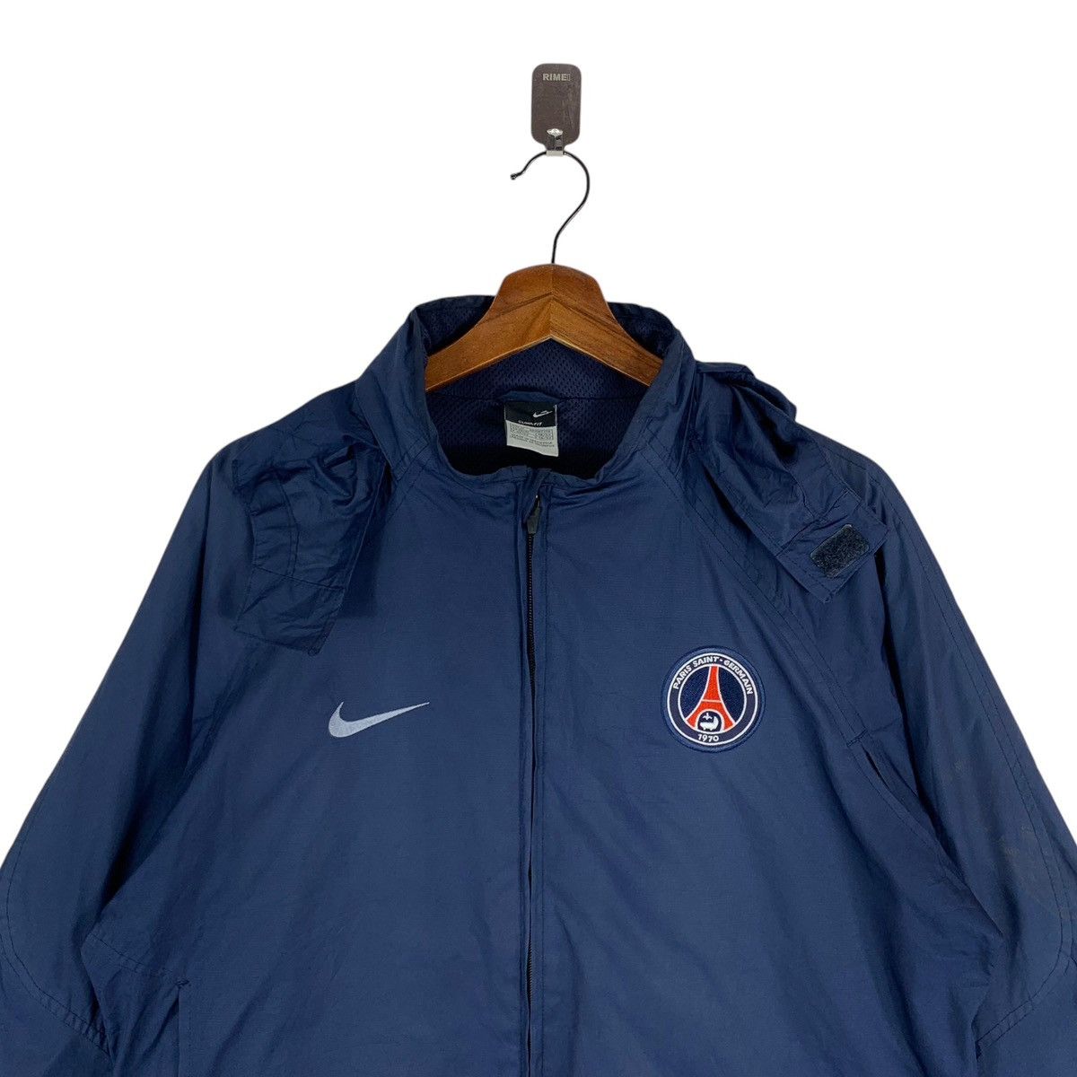 Vintage Vintage Nike Paris Saint German PSG Light Zipper Jacket Size US M / EU 48-50 / 2 - 4 Thumbnail