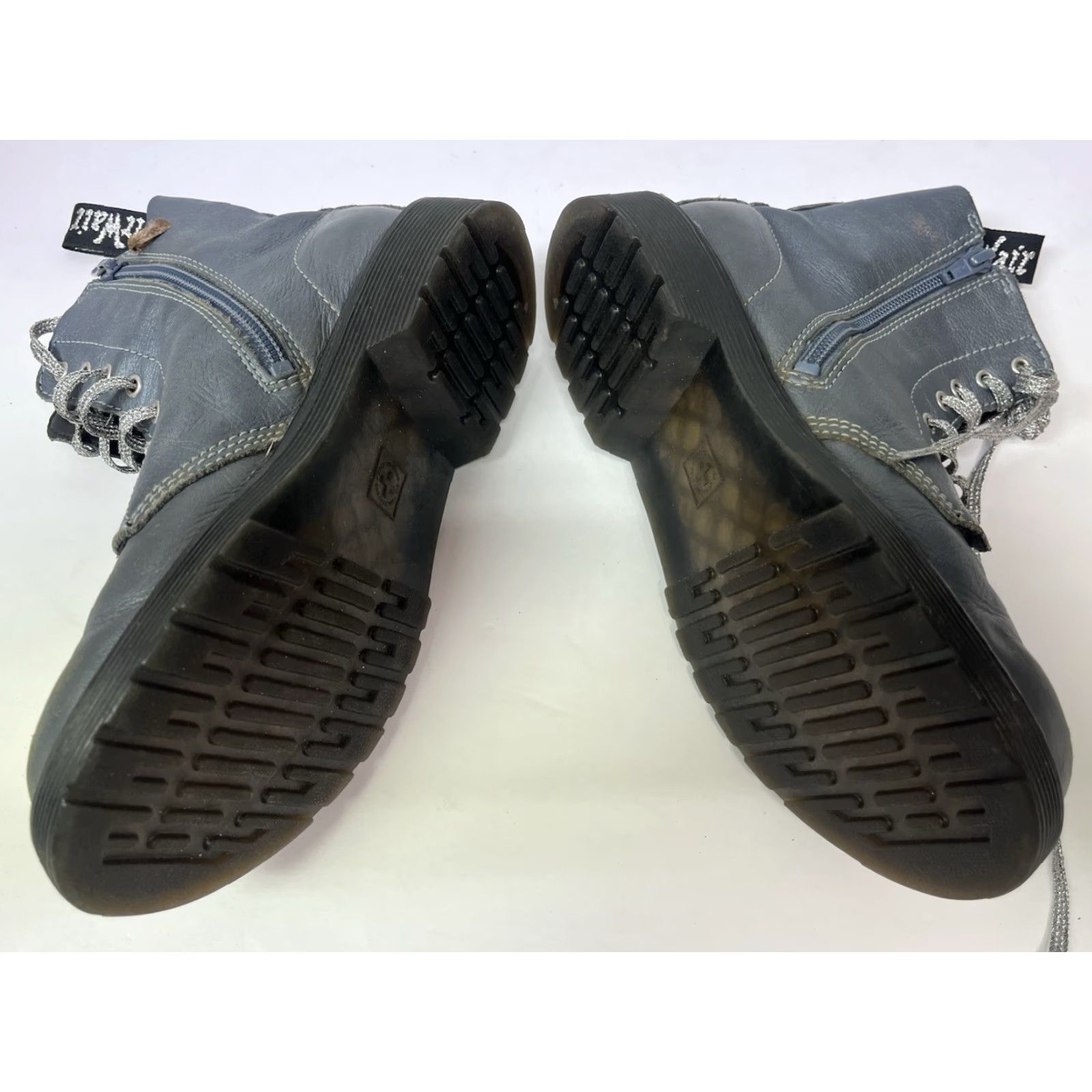 Dr. Martens Dr Martens Pascal 1460 Gray Ankle Boots Women’s 5 Size US 5.5 / IT 35.5 - 6 Thumbnail